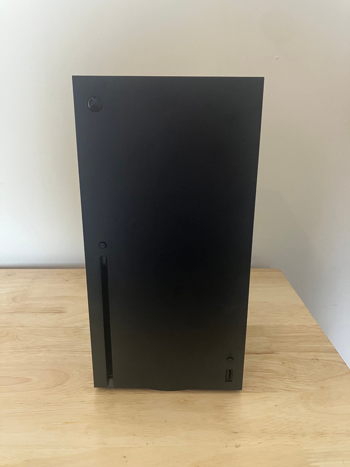 Microsoft Xbox Series X 1TB with Controller and Headset — Black 4K UHD