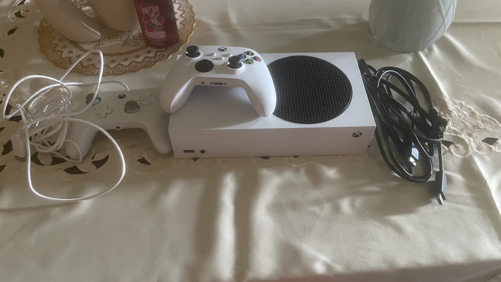 Microsoft Xbox Series S 1TB Console OG Wireless and GameSIR G7 Wired Controllers