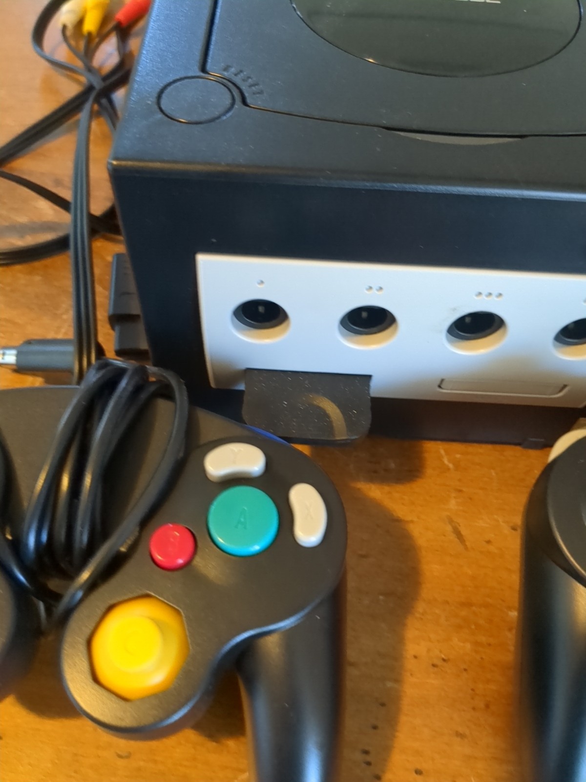 Nintendo GameCube Console NGC Console + Controller + Wires Bundle