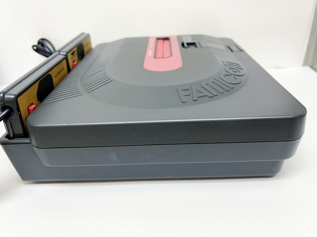 Sharp Twin Famicom console Set Black AN-500B Operation not confirmed Japan USED