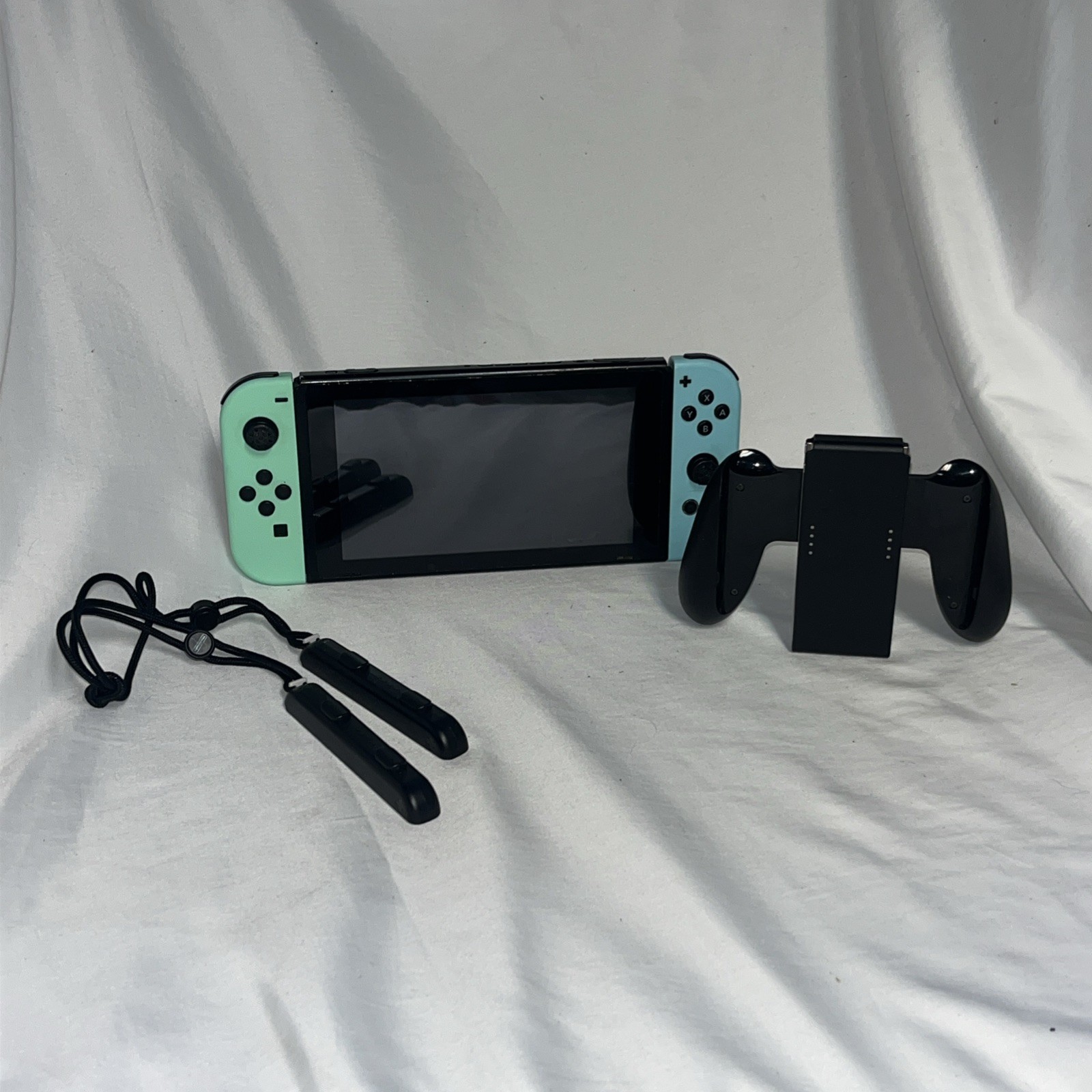 Nintendo Switch v2 Console System HAC-001(-01) Animal Crossing Edition *Read*