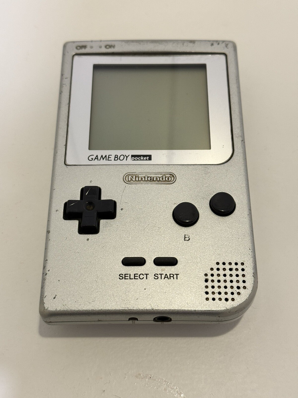 Nintendo Game Boy Pocket MGB-001 – SILVER – 100% OEM – Tested Working