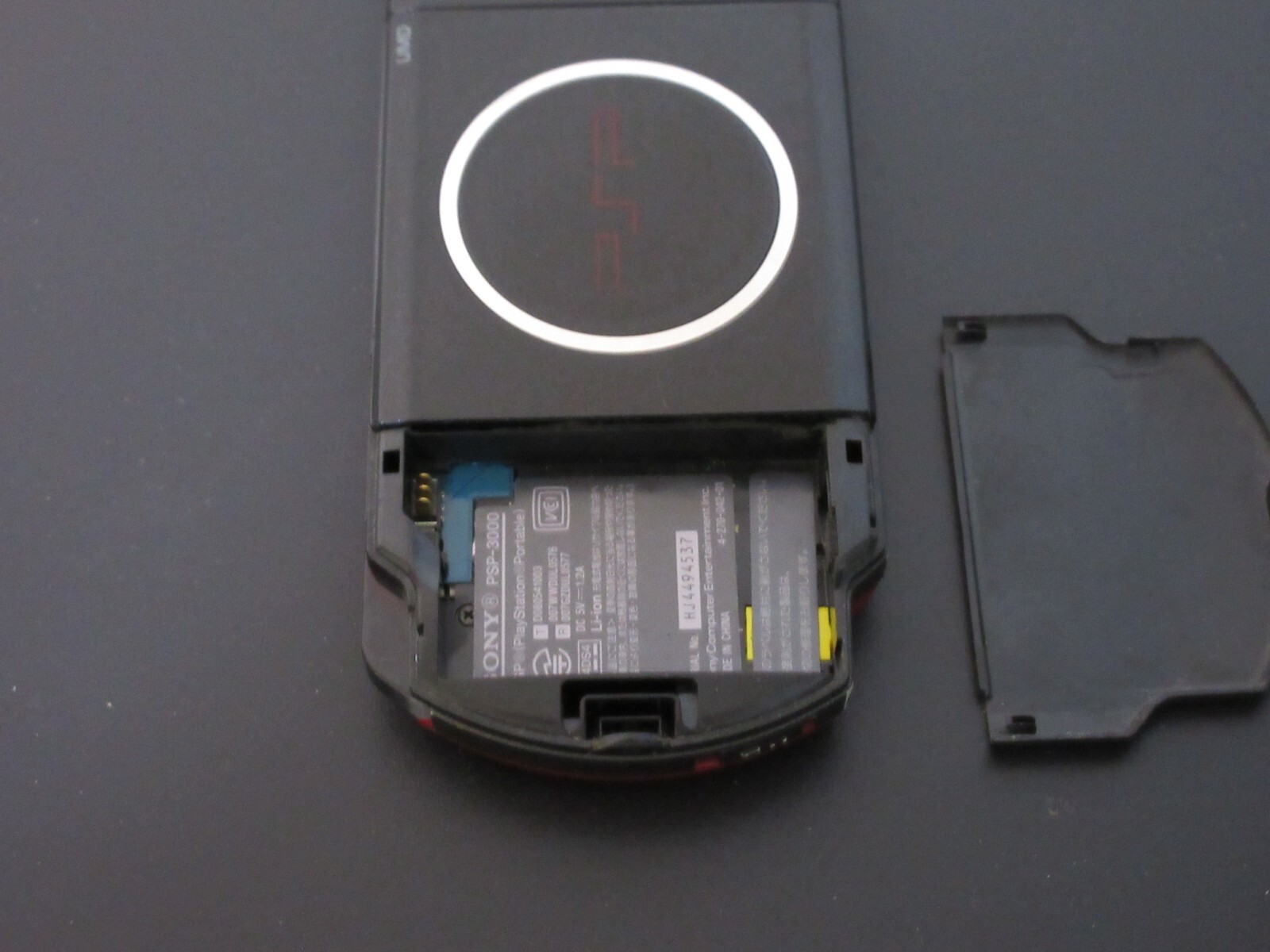 PSP 3000 Red&Sparkle Black Console with Charger NO BATTERY