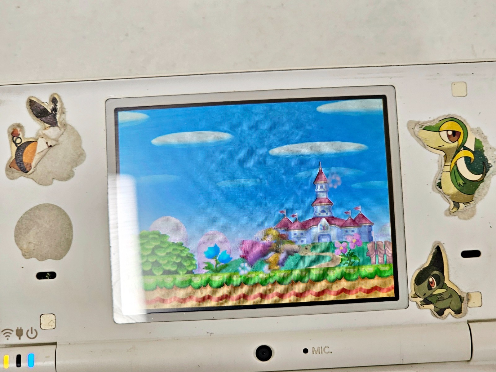 Nintendo DSi Console White Japan
