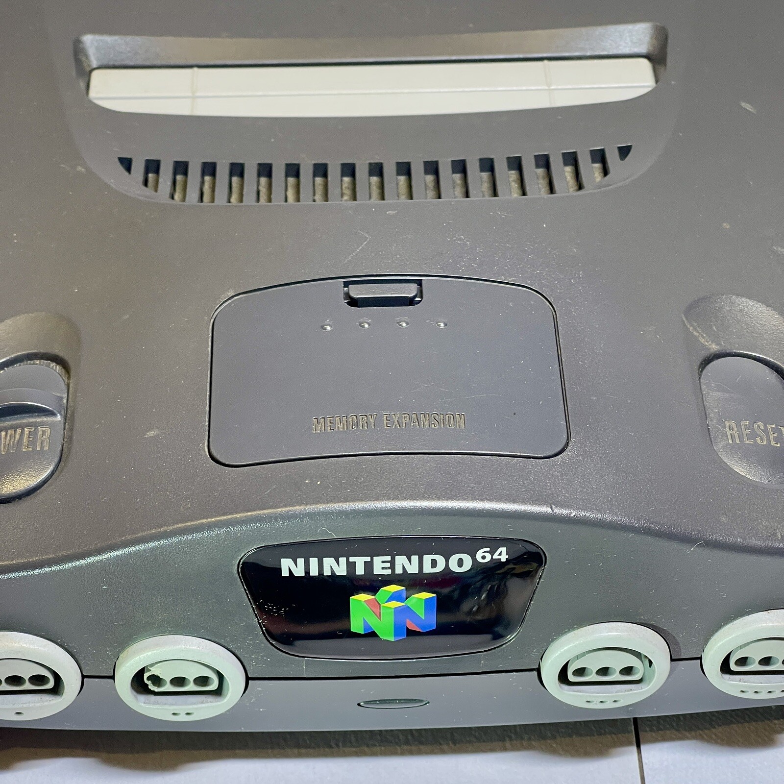 Nintendo 64 Console – Gray Used Boxed Play Tested Box/VG+ Console/VG+ Japan