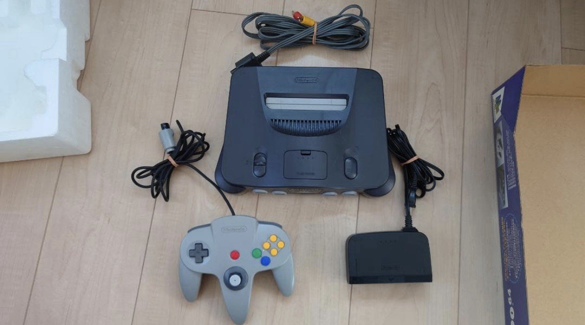 [CIB Green Pad] Nintendo 64 N64 Console Boxed Pokémon Stadium GS + 2 Controllers