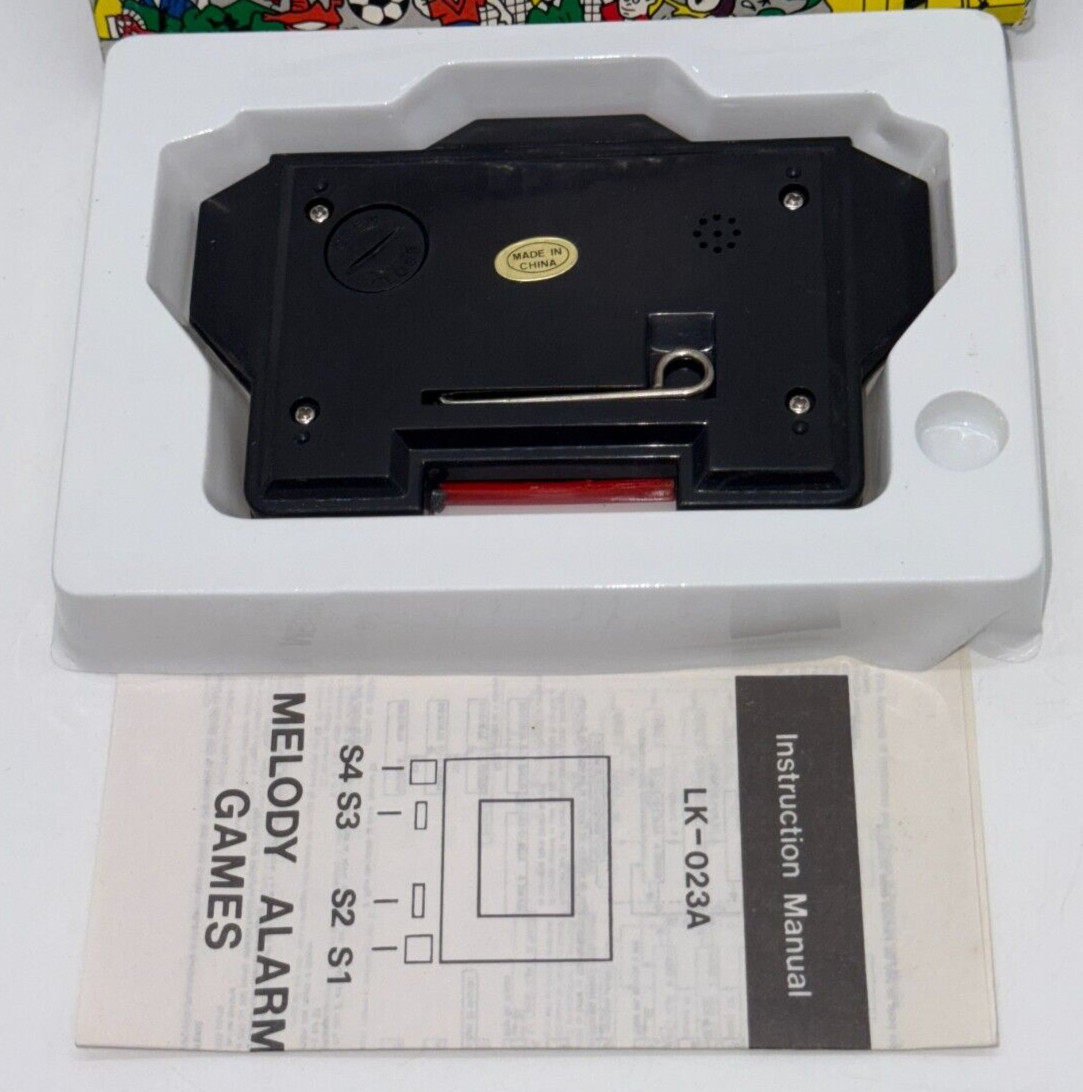 SUBMARINE – LCD Game & Watch Portable Console – 1990’s – DEADSTOCK – BOXED