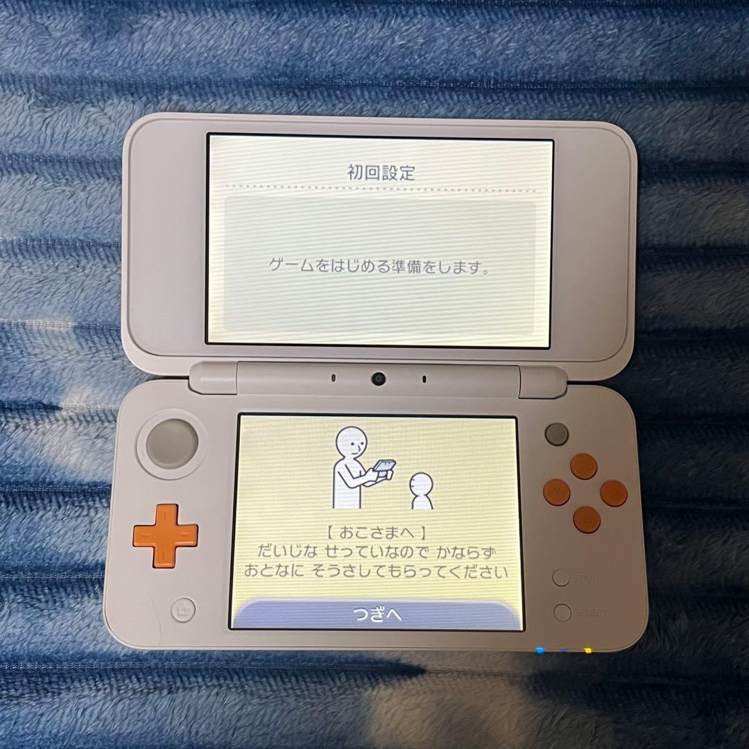 3DS/2DS/DS In Perfect Working Ordernintendo 2Ds Ll Orange White Japan