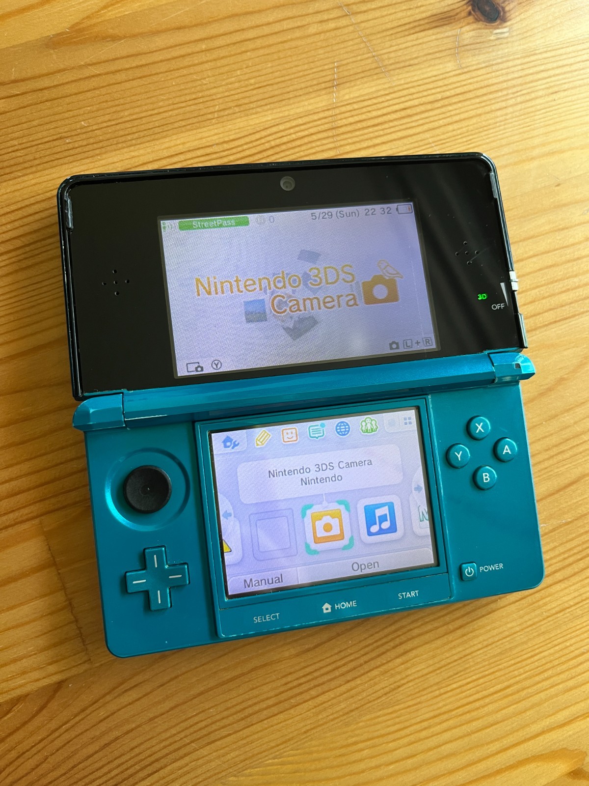 Nintendo 3DS Handheld System – Aqua Blue – WORKING!