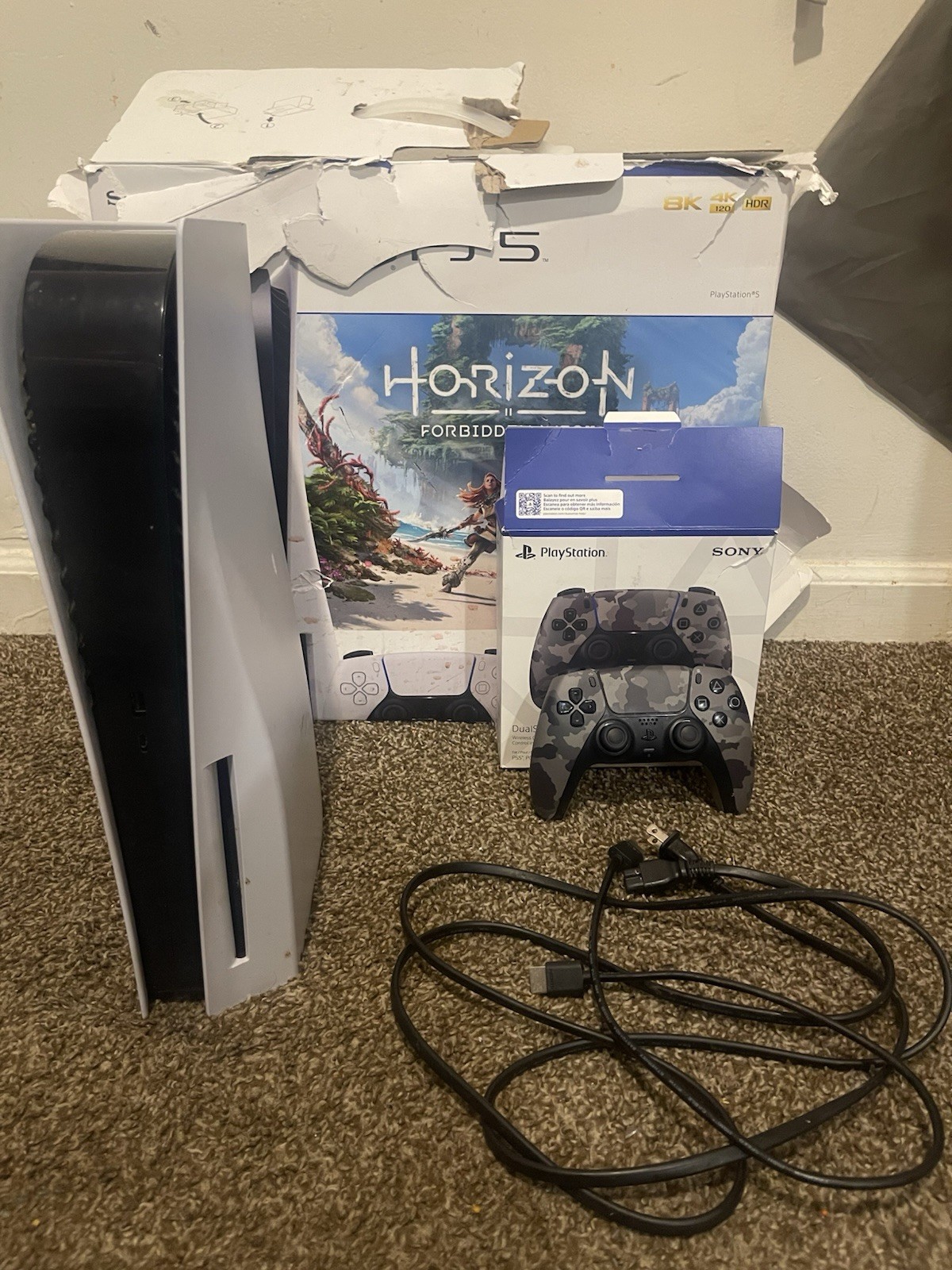Sony PlayStation 5 PS5 Horizon Forbidden West Bundle, DualSense Camo, 825GB
