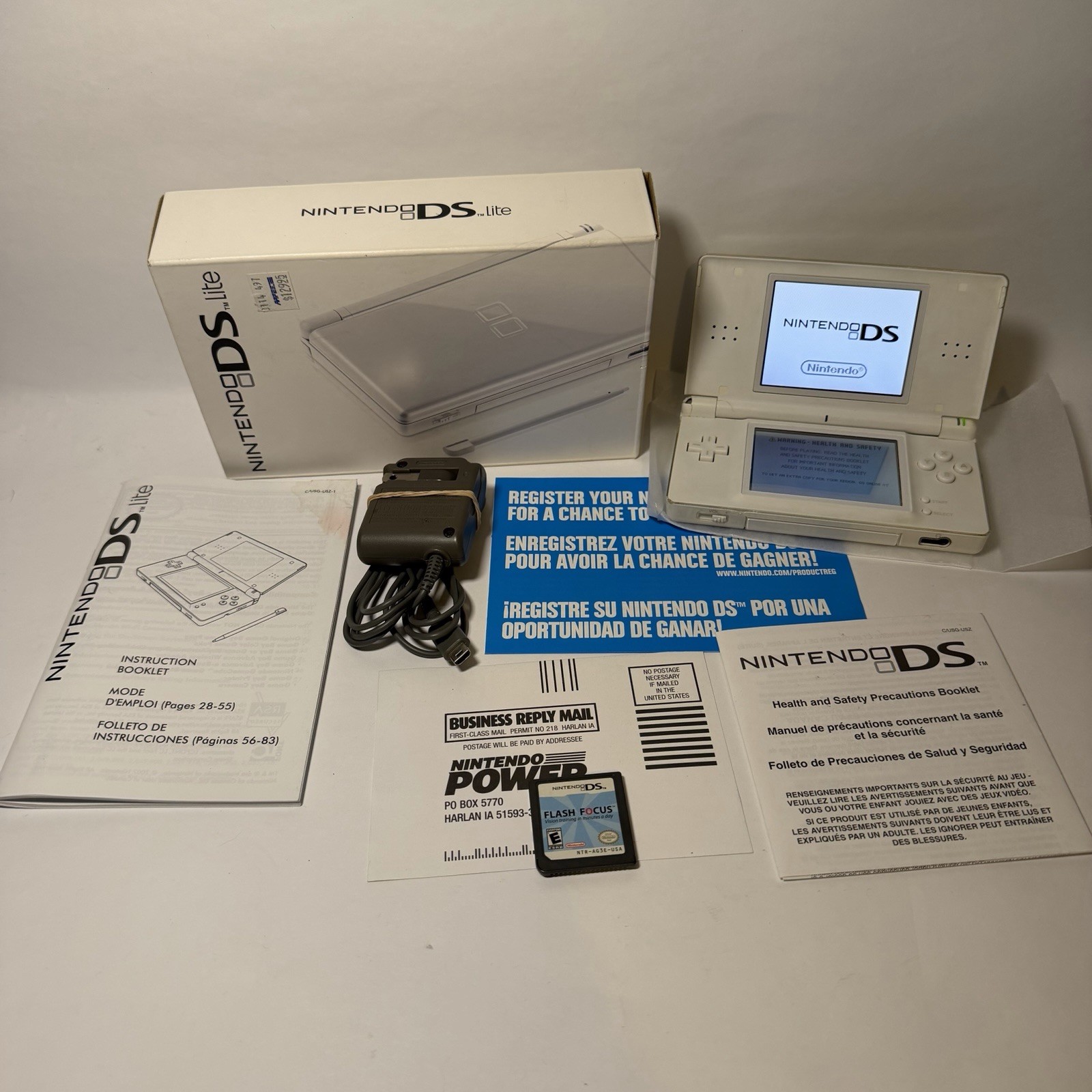 Nintendo DS Lite Handheld Console Polar White CIB Complete In Box. See Photos