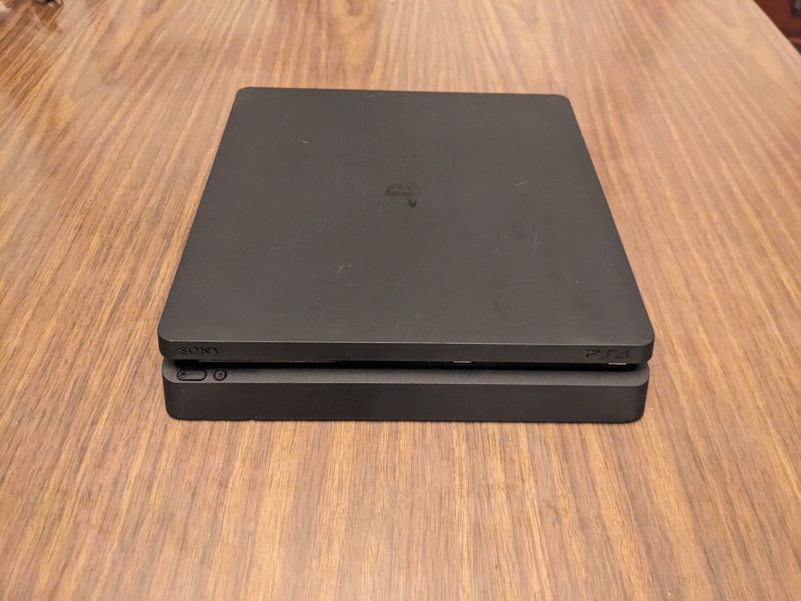 Sony PlayStation 4 Slim 1TB Console – Low Firmware 9.00