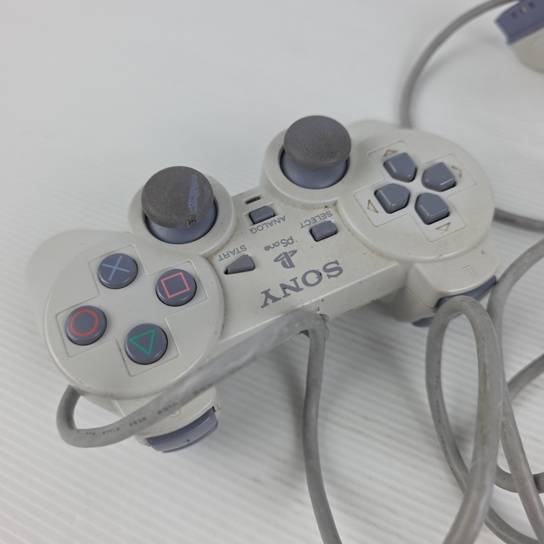 PlayStation 1 PSOne PS1 Slim Console PAL SCPH-102 + Controller SCPH-110 + Cables