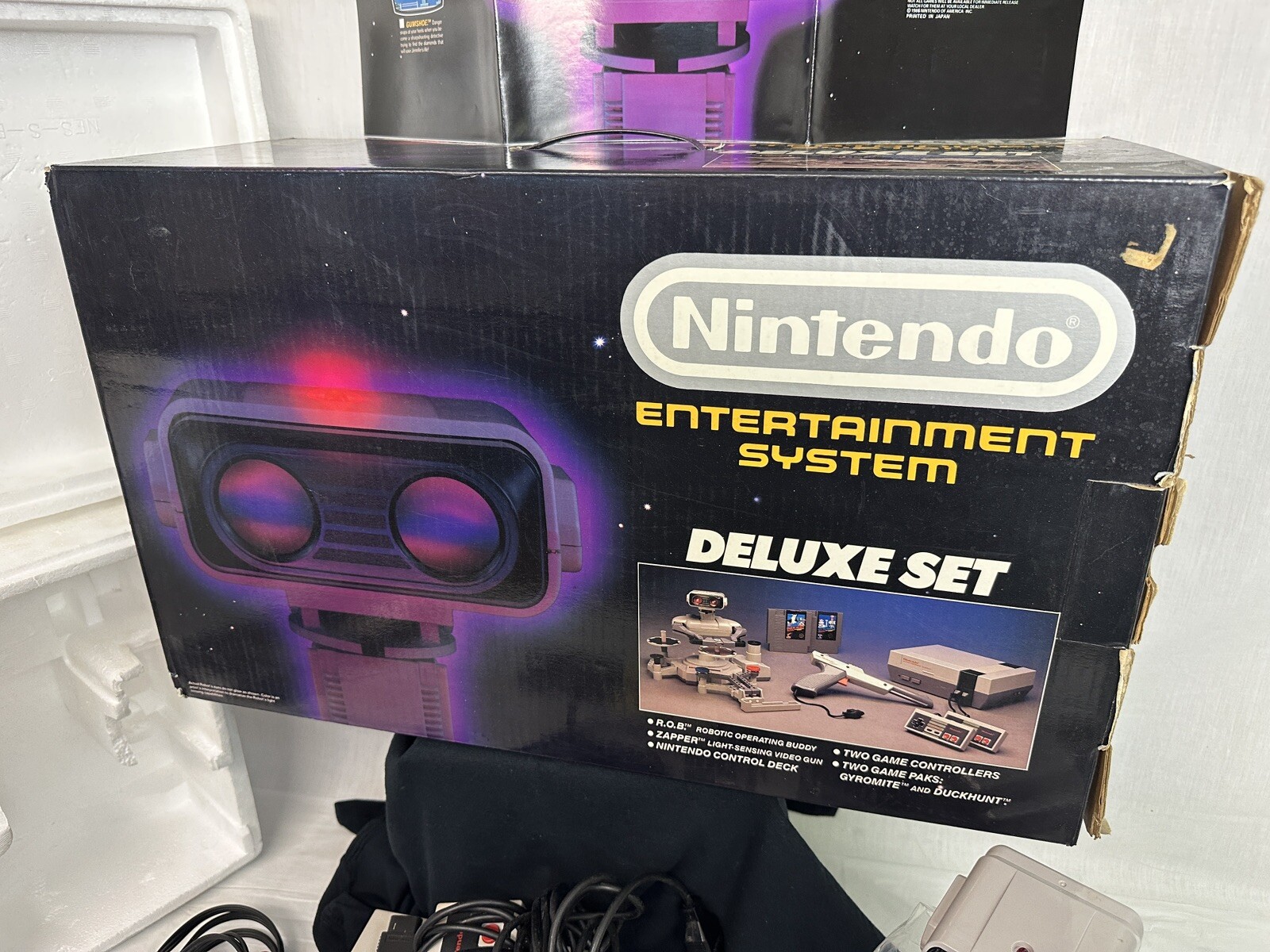 NES Deluxe Set w ROB the Robot Duck Hunt Gyromite Nintendo w Box & Foam *TESTED*