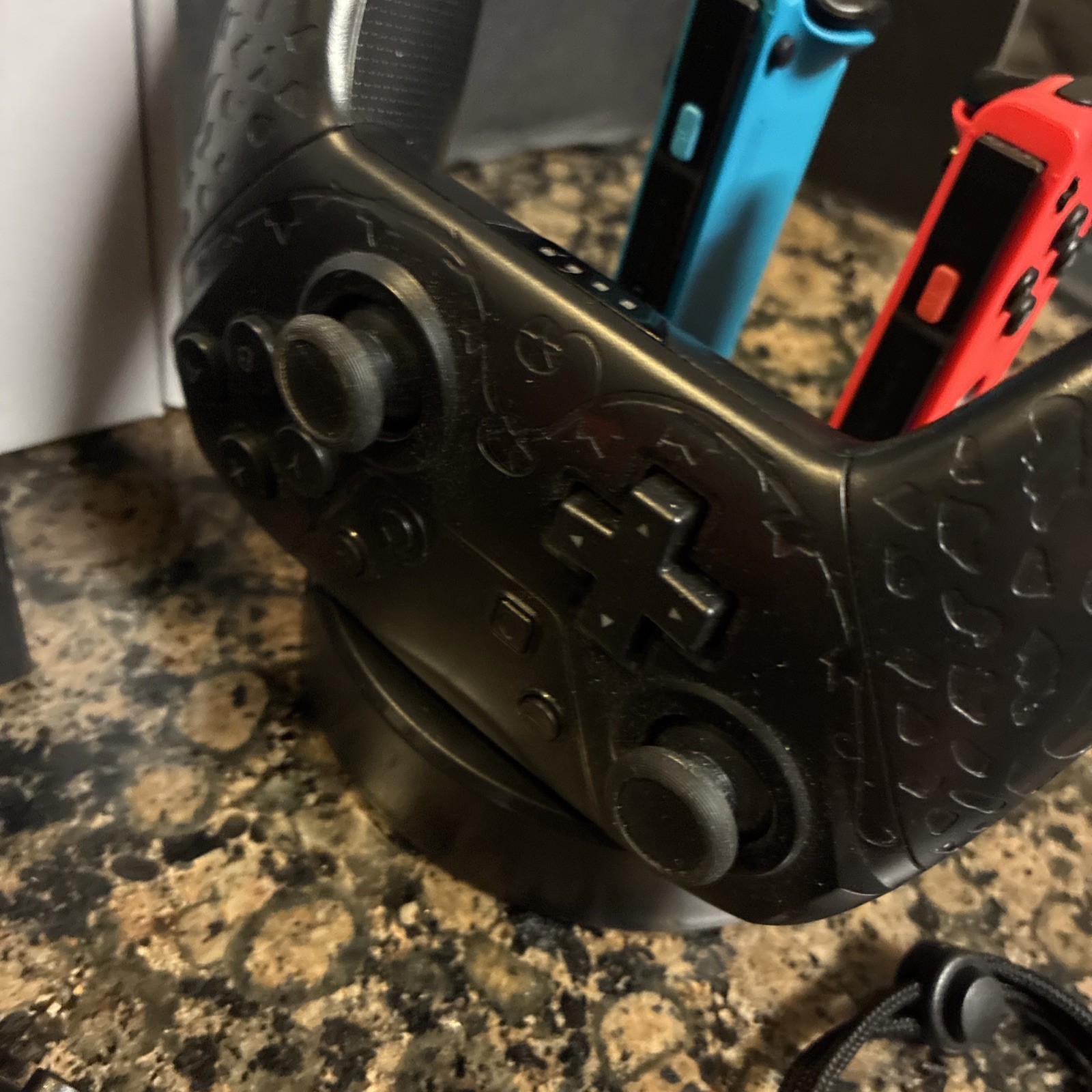 Nintendo Switch HAC-001(-01) Console Big Bundle Nitrodeck,Pro,Case,Dock,Headset