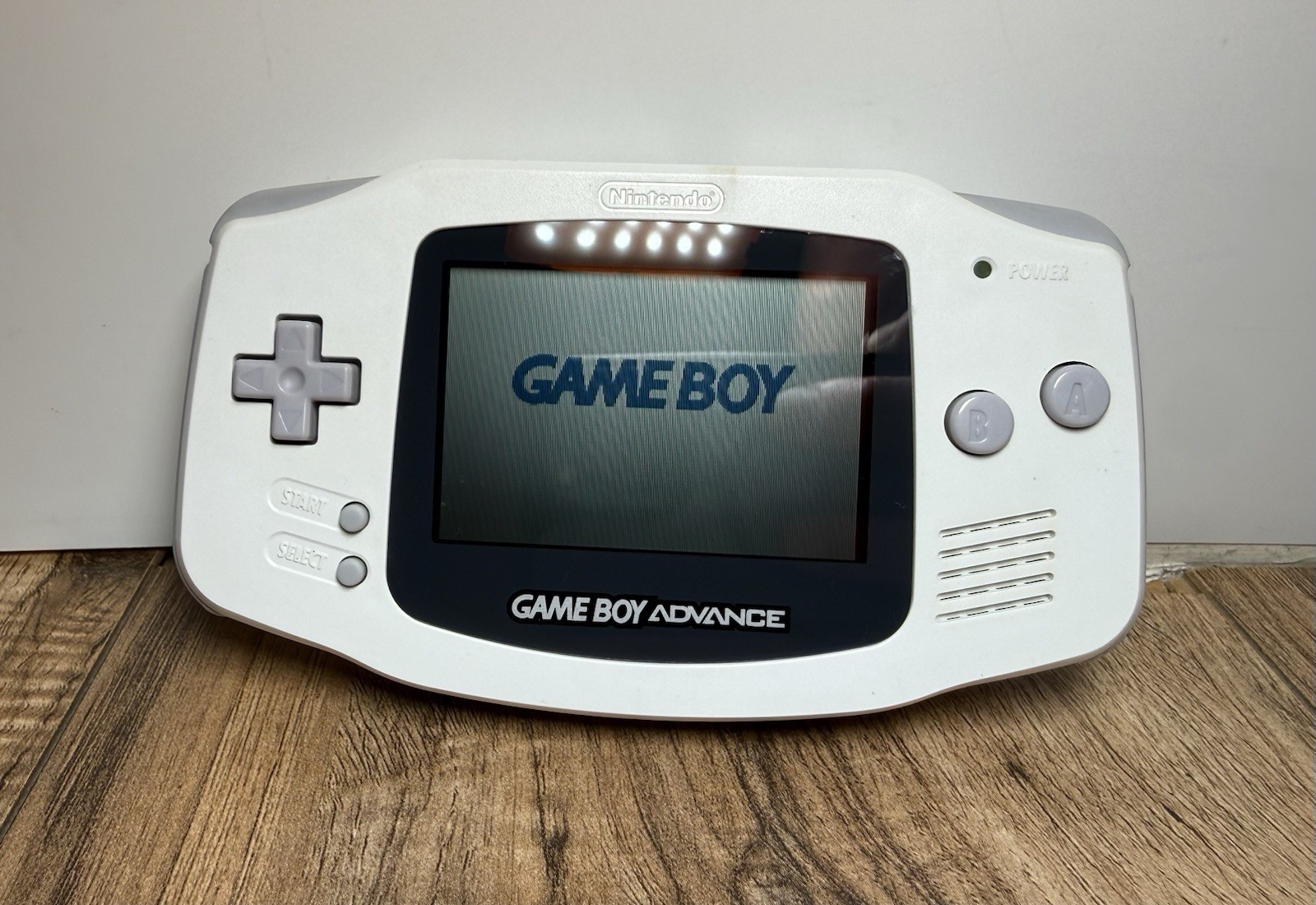 Nintendo Game Boy Advance GBA Glacier White Console Handheld System Near Mint+