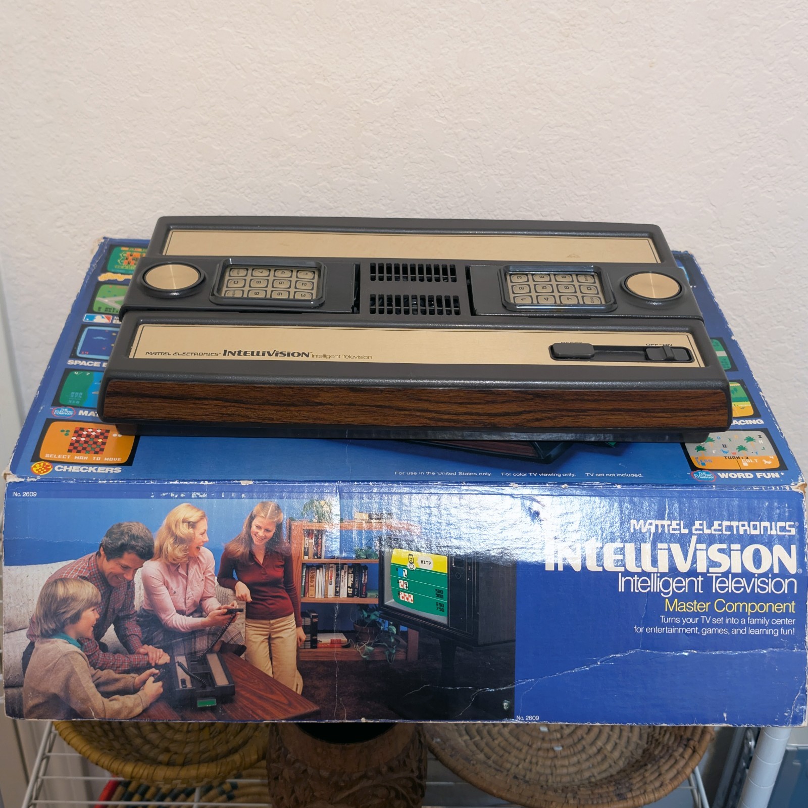 Mattel Intellivision 2609 Master Component Console w/ Box