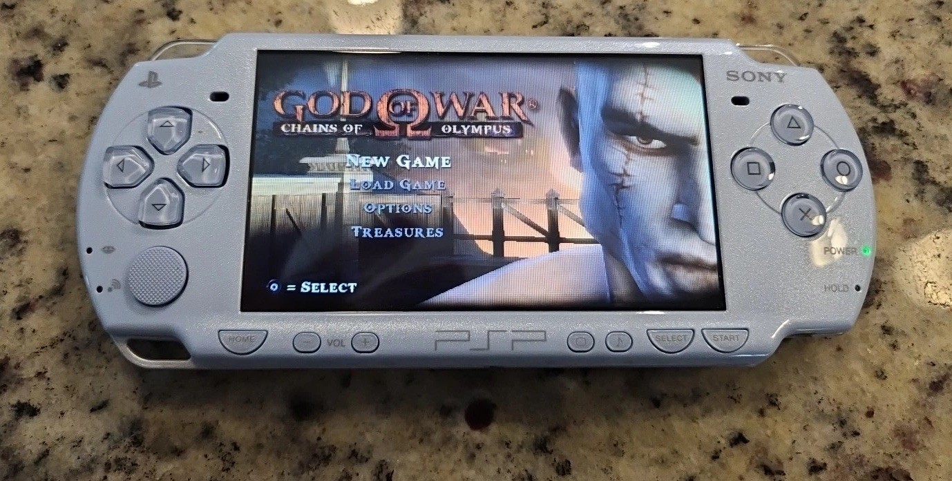 Sony PSP 2000 Launch Edition 64MB Felicia Blue System With Charging Cabel 128Gb