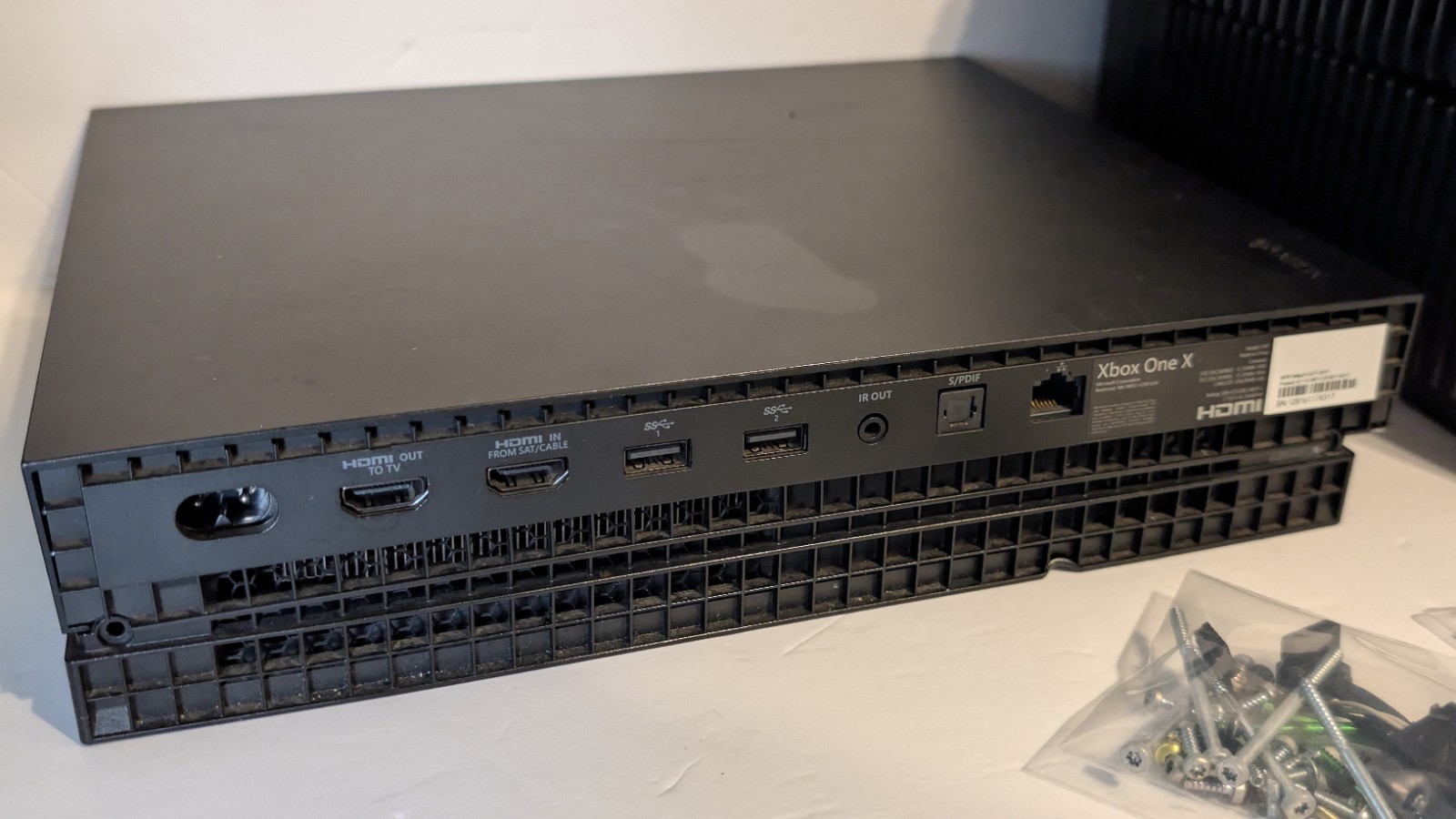 Xbox One X & Xbox One S – Broken, For Parts, Opened As-Is