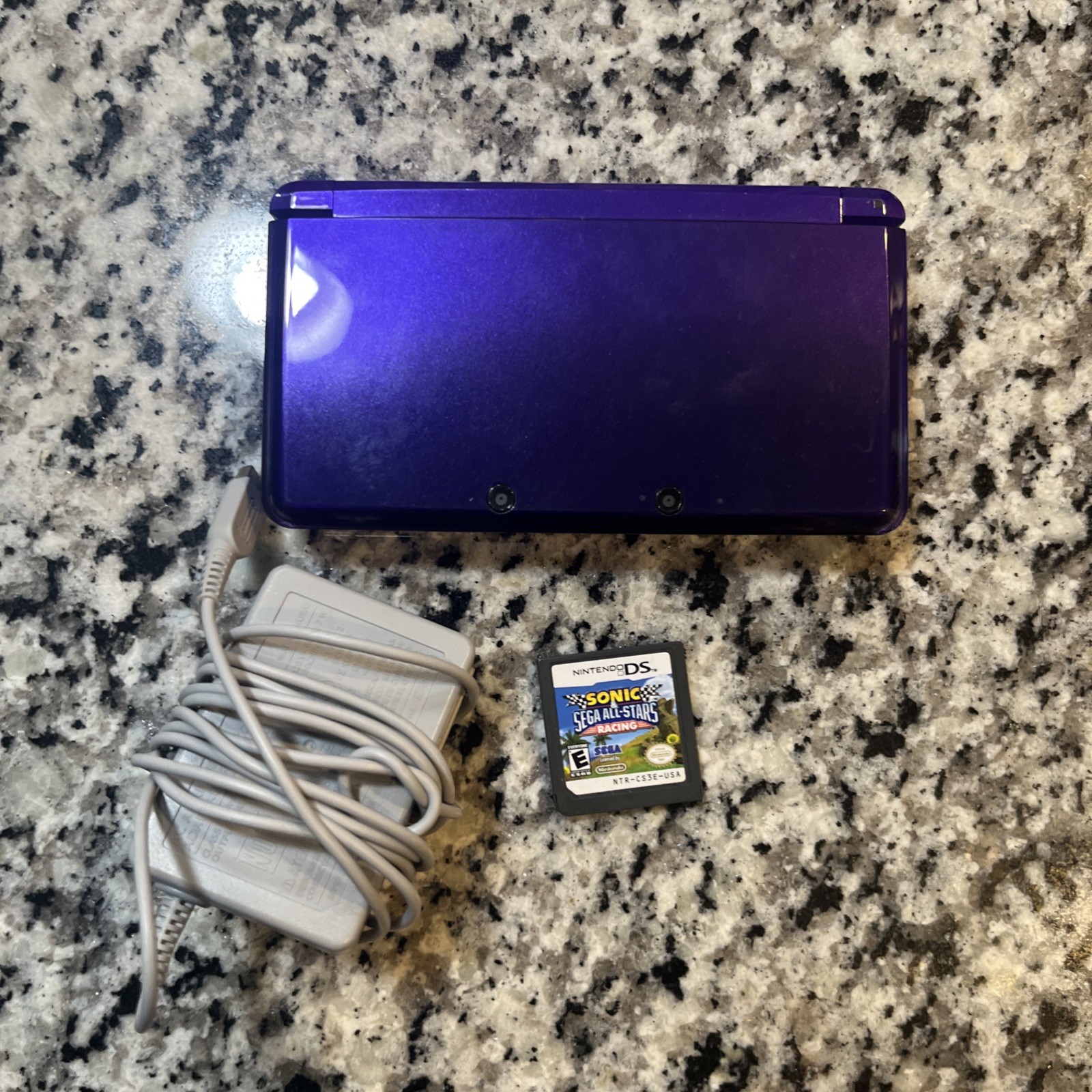 Nintendo 3DS Midnight Purple Portable Gaming Console W/ Sonic Game