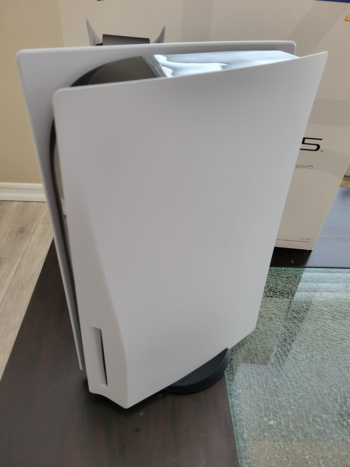 Launch Edition- PlayStation 5, PS5 Disc Console CFI-1015A 825GB