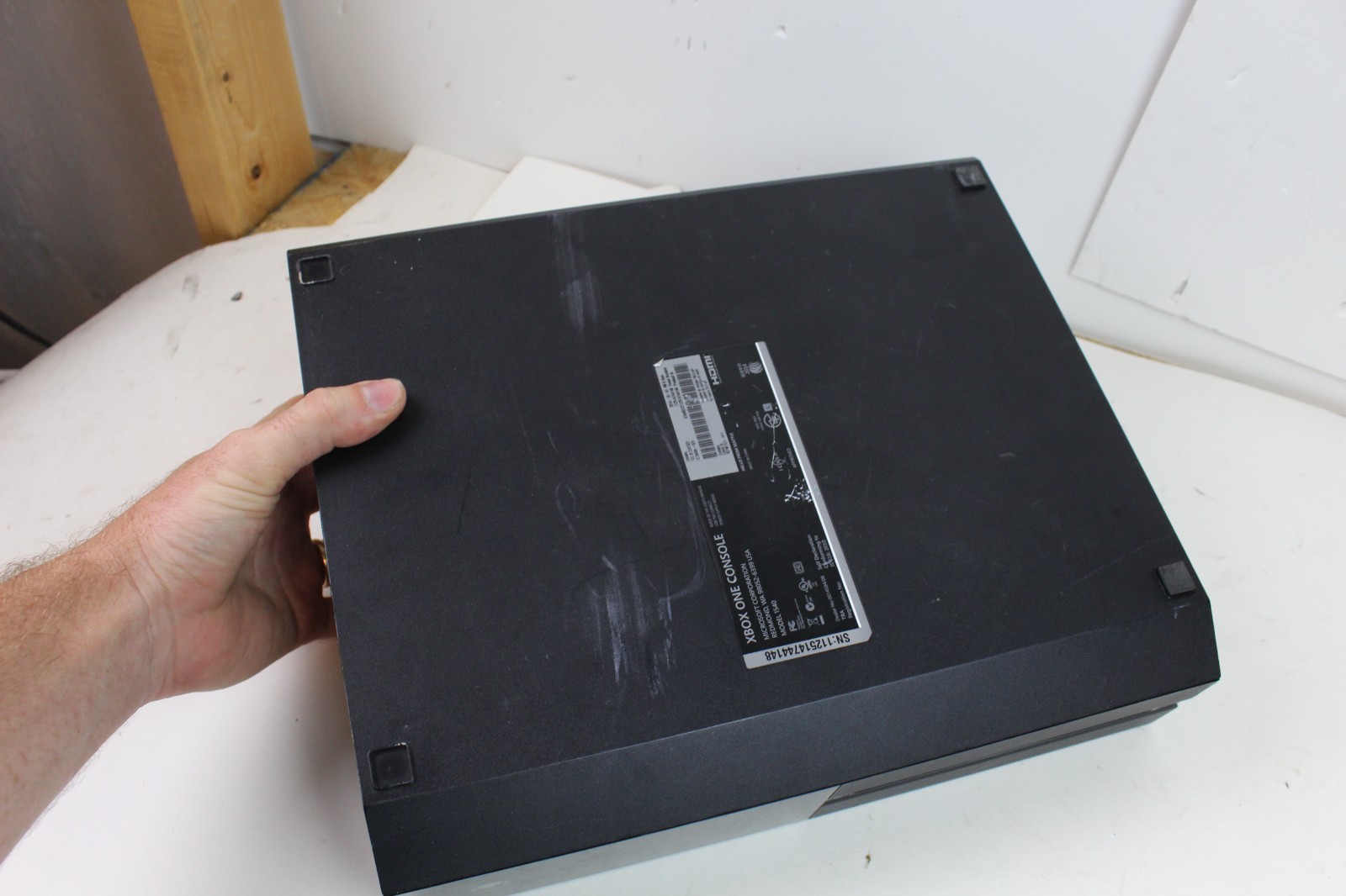 Working but HEAVY SCRATCHES/MARKS Microsoft Xbox One Console 500GB system NO CAB