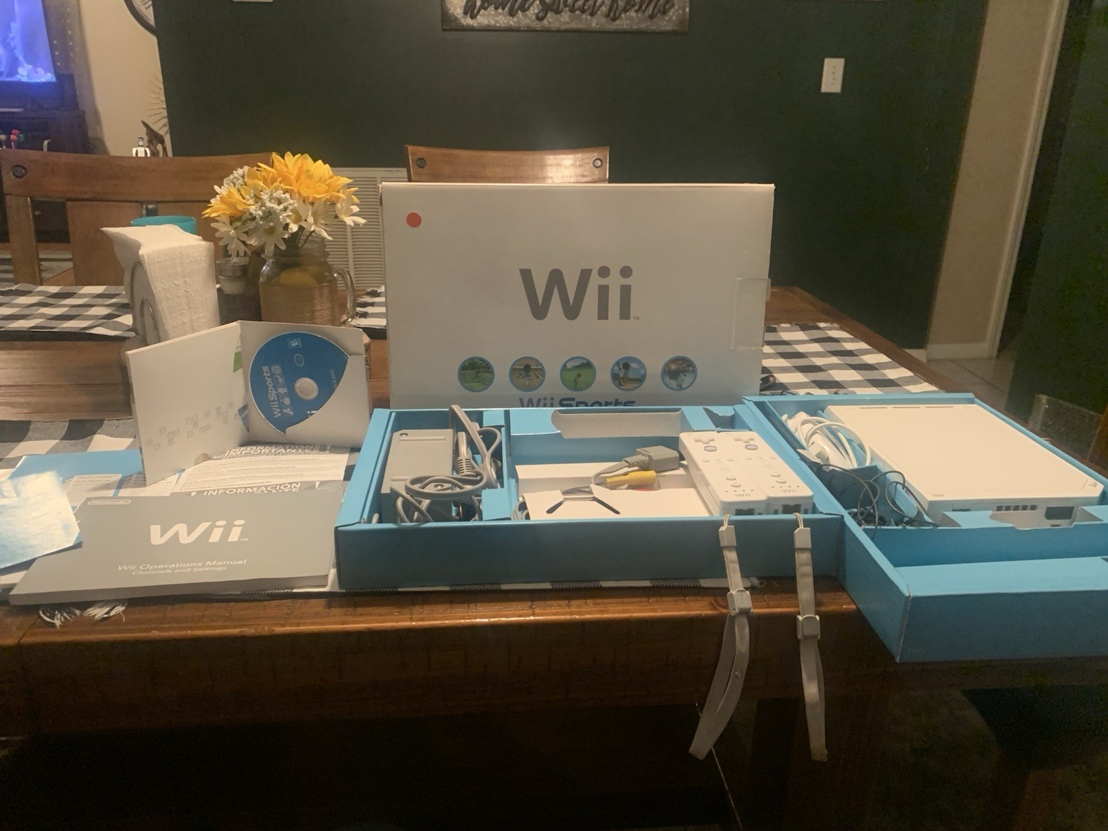 BOXED Nintendo Wii Video Game System RVL-001 Console Bundle Retro