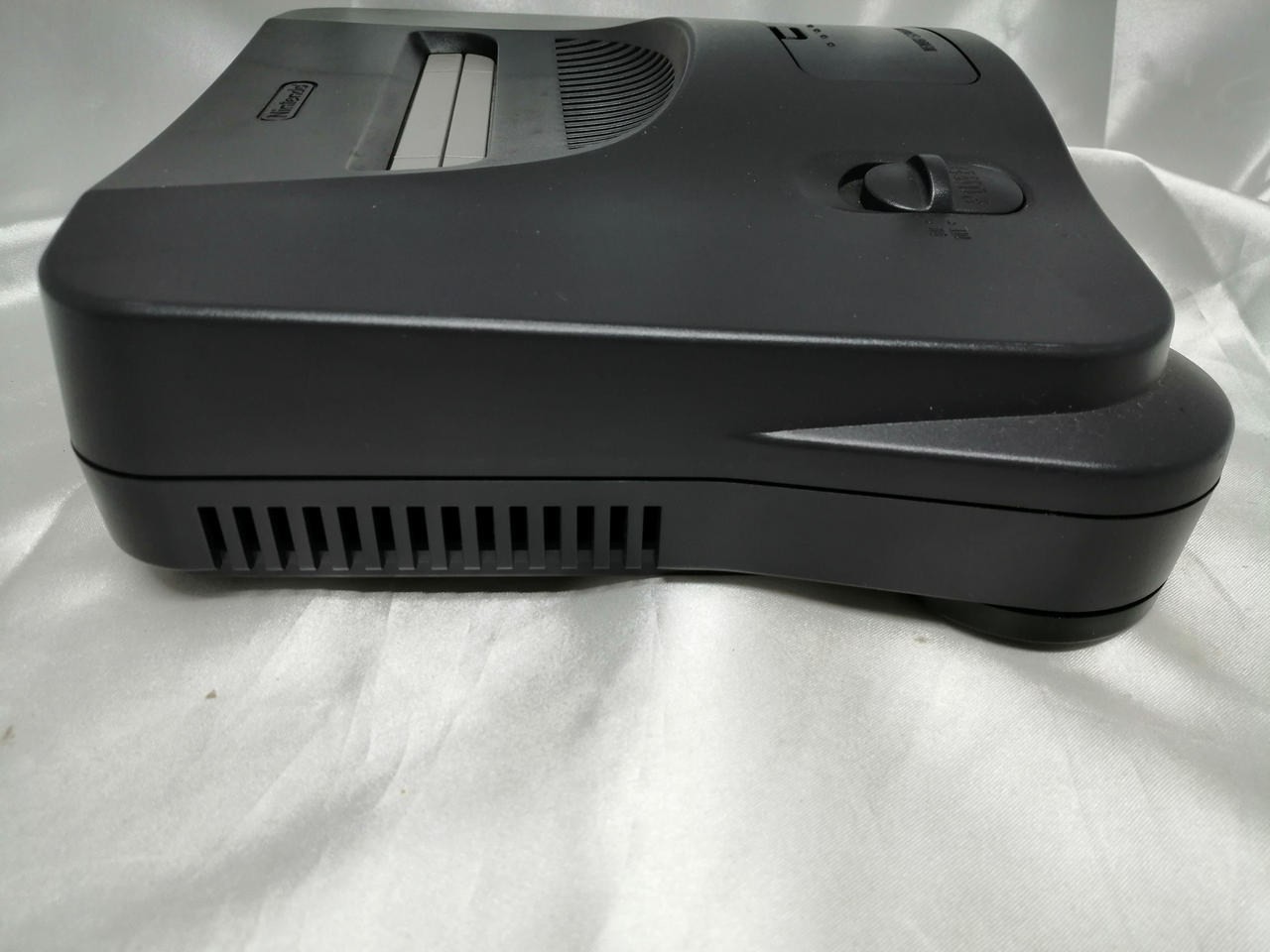 NINTENDO 64 NINTENDO model number: NUS-001