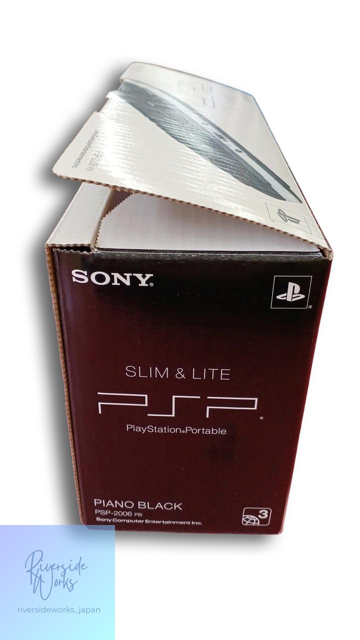 Sony PSP International Version PSP-2006 PB Console