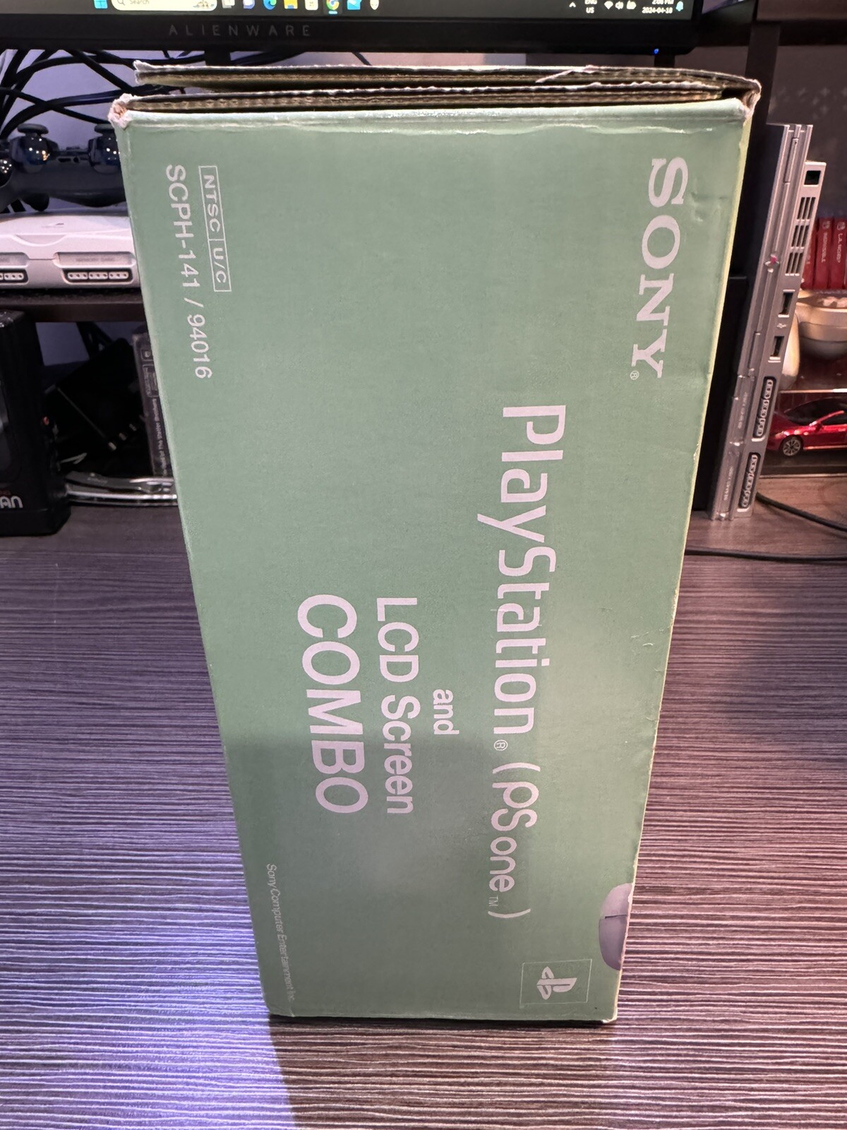 Sony PlayStation PSone & LCD Combo includes a 5″ LCD Like New – CIB – RARE FIND!