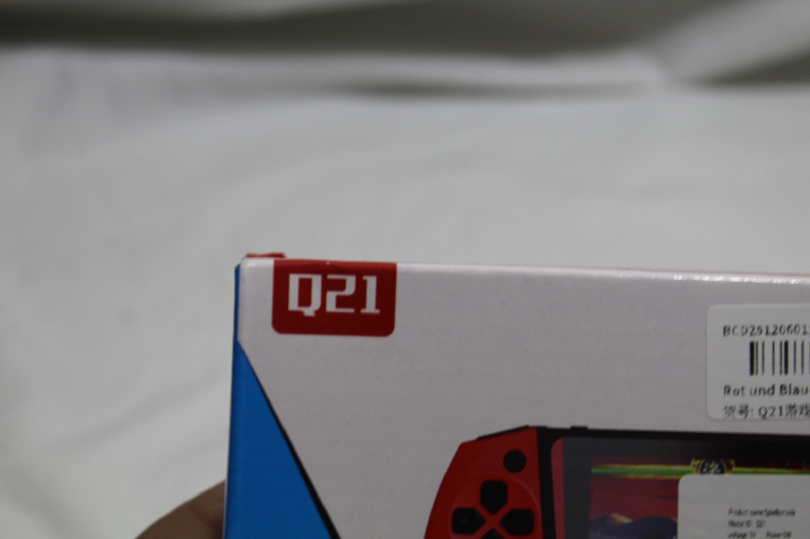 GameJoystick Q21 Remote Sensing Game Console With 500 Classic Built In Games