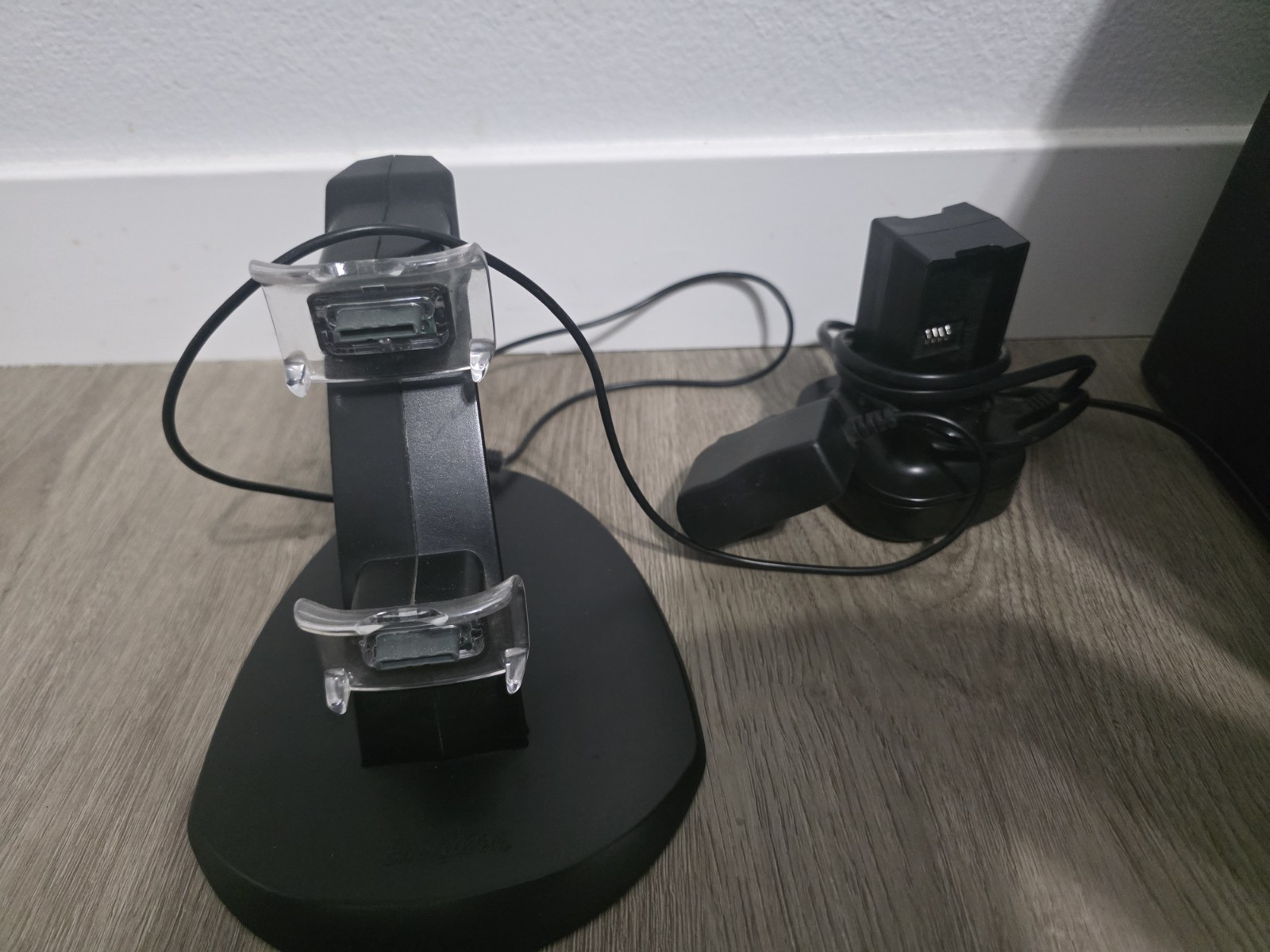 Xbox 360 S Console Bundle 4 Controllers 30+ Games No Hard Drive Tested Works