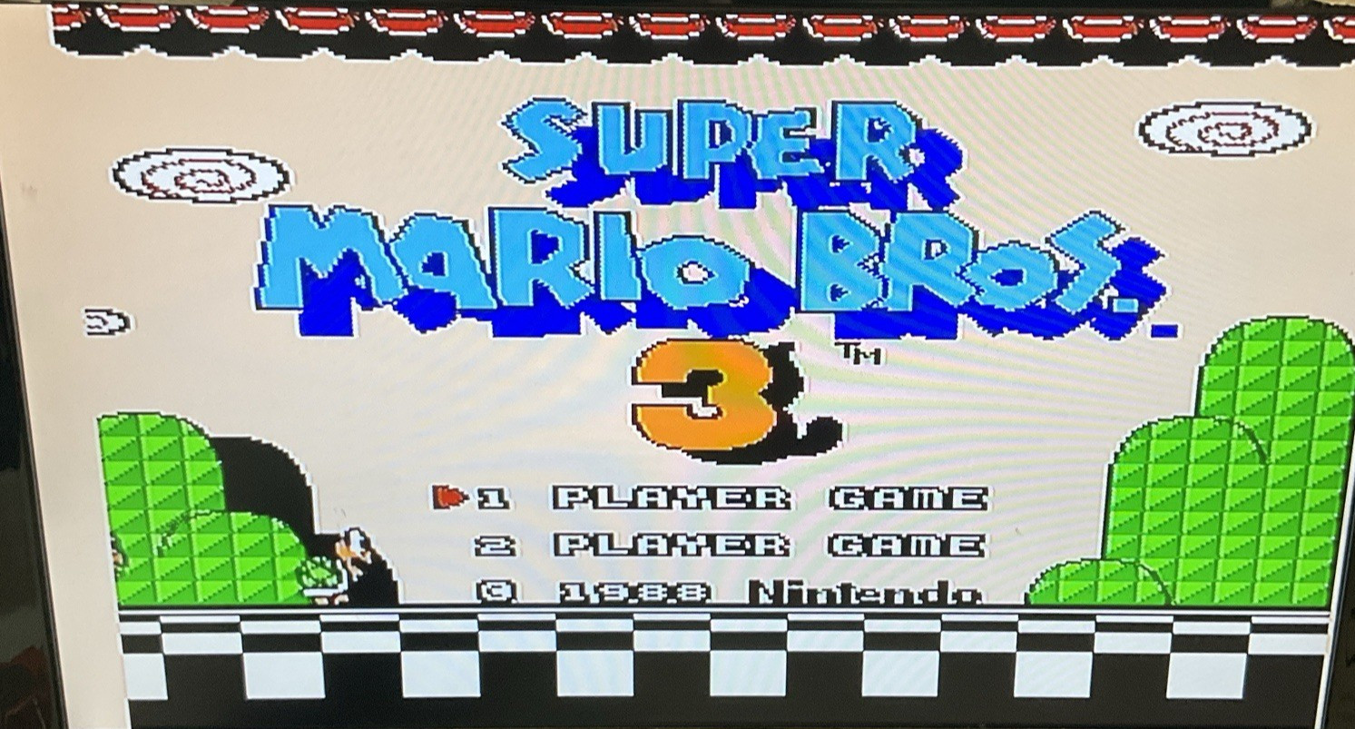Nintendo NES Original Console Bundle Controller Cables & 2 Mario Games Tested