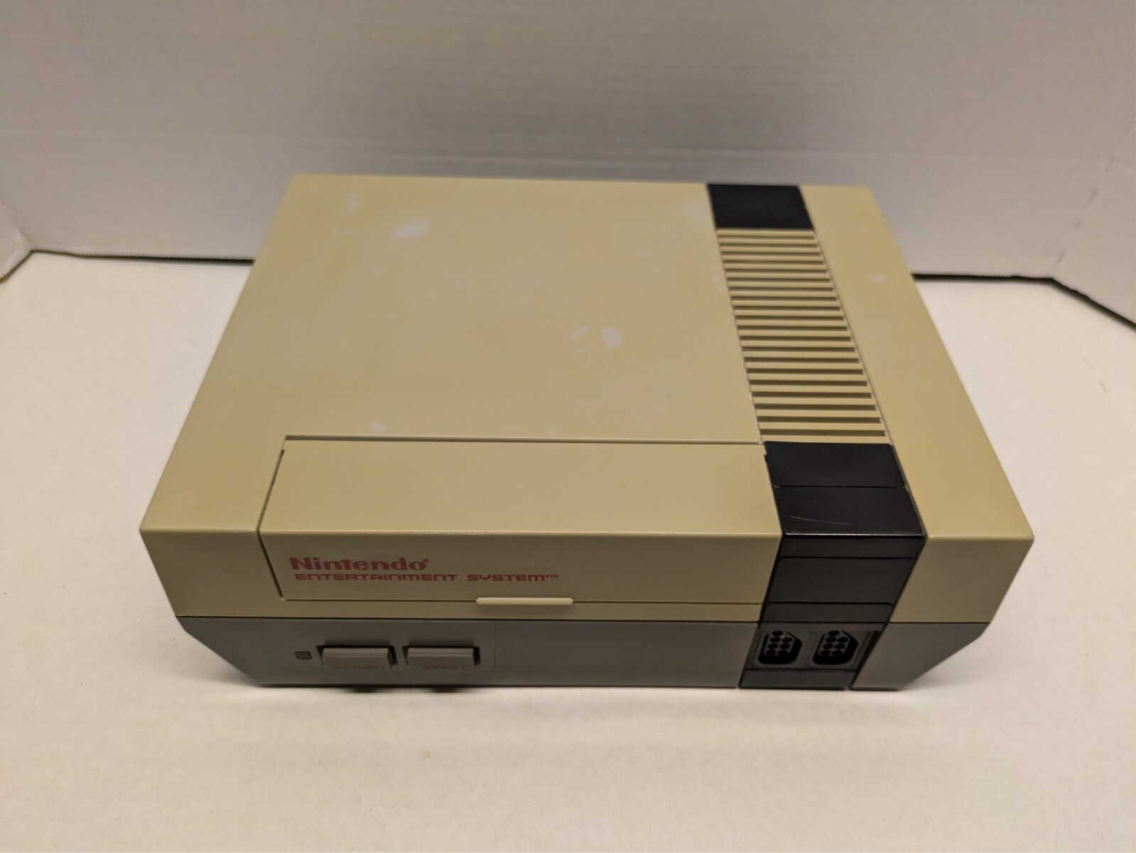 Nintendo NES Console Super Mario Pack New Caps + Regulator + POLISHED OEM 72 Pin