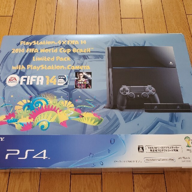 PS4 FIFA 14 2014 FIFA World Cup Brazil Limited Pack with PlayStation Camera