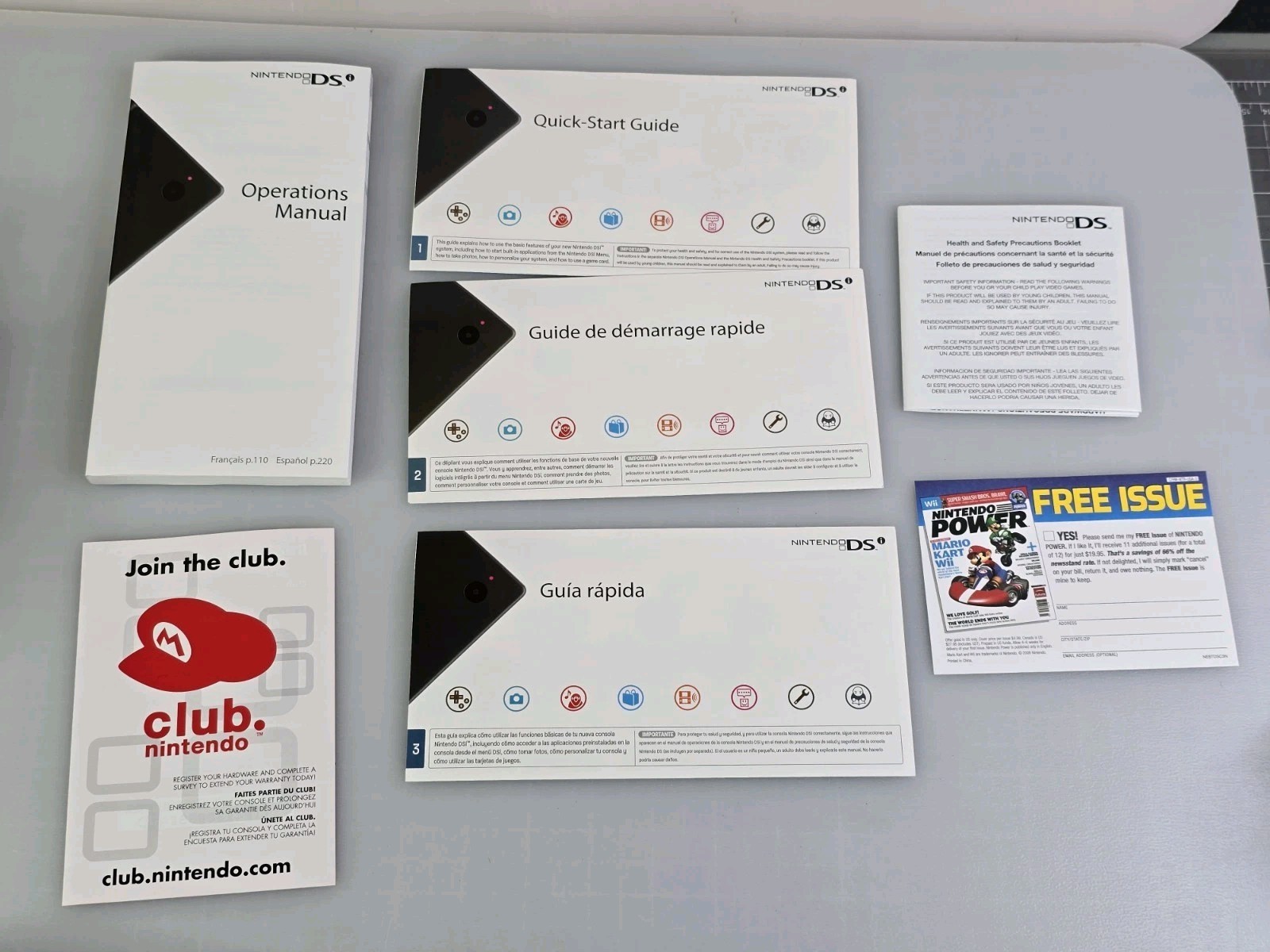 BUNDLE Nintendo DSi CIB Matte Black Charger Stylus Mario Kart + Extras PLAYS PER