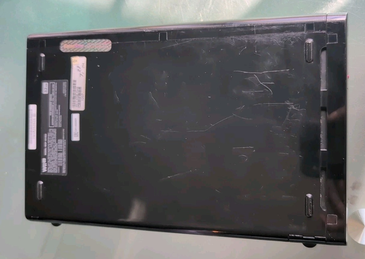 NINTENDO WII U CONSOLE 32GB FOR PARTS/REPAIR: