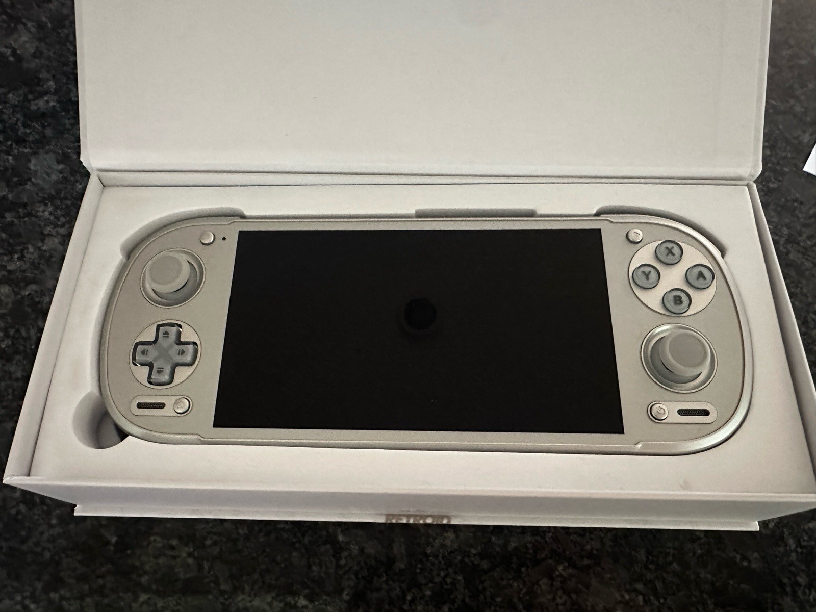 Retroid Pocket 6 – Silver (8GB RAM) Stick-Top Version PRE LOADED!!!!