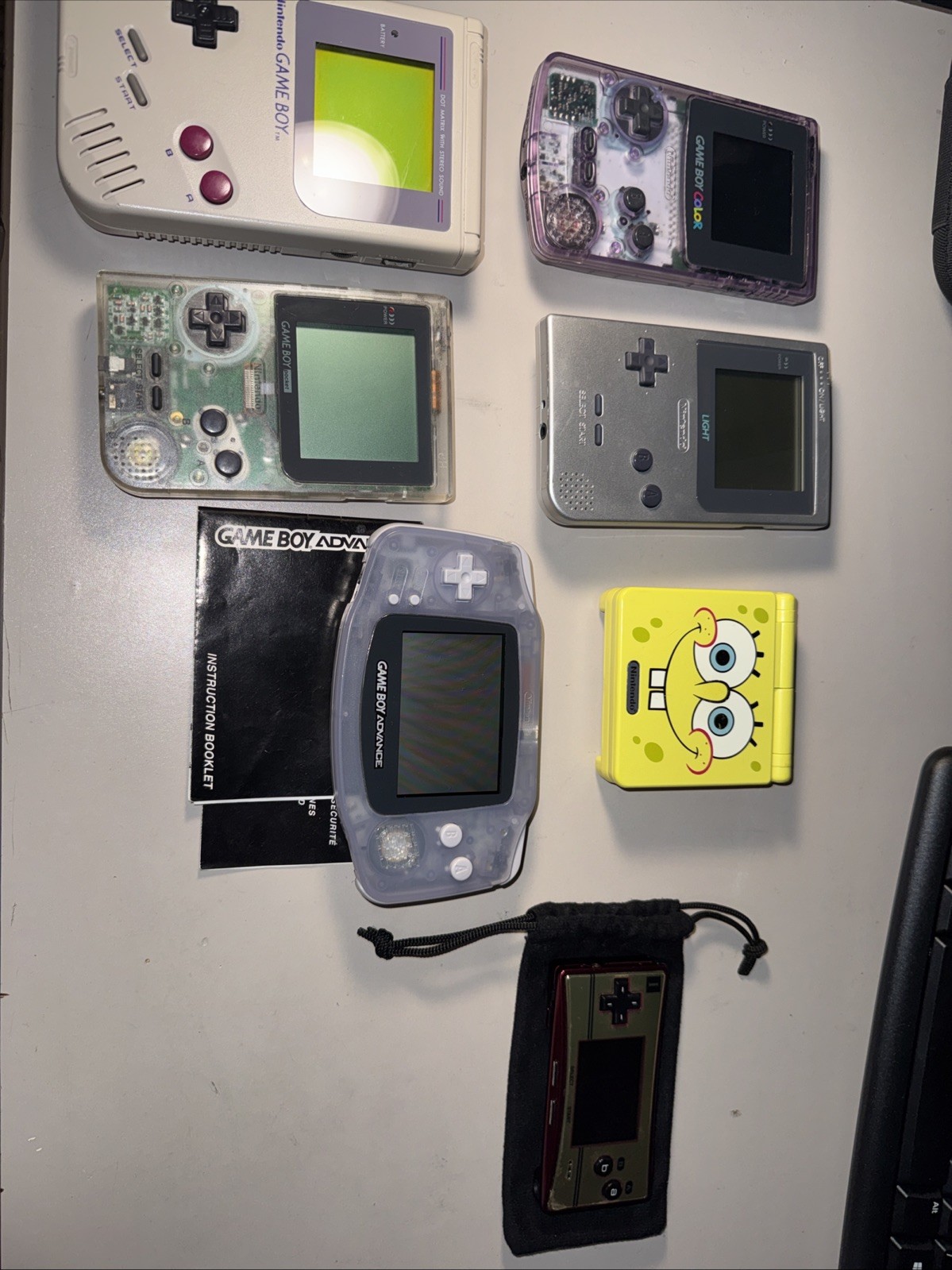 Huge GameBoy lot, includes every gameboy ever released, read desc SEND OFFERS