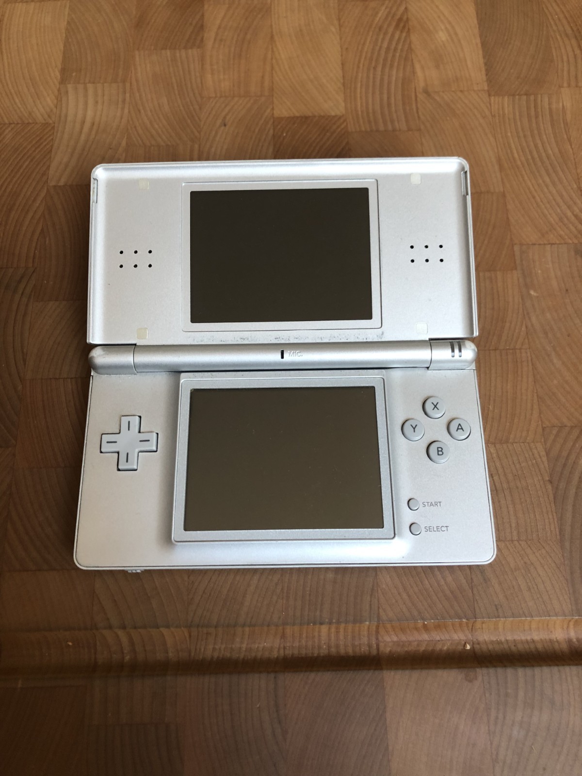 Nintendo DS Lite Launch Edition Silver Handheld System and charger