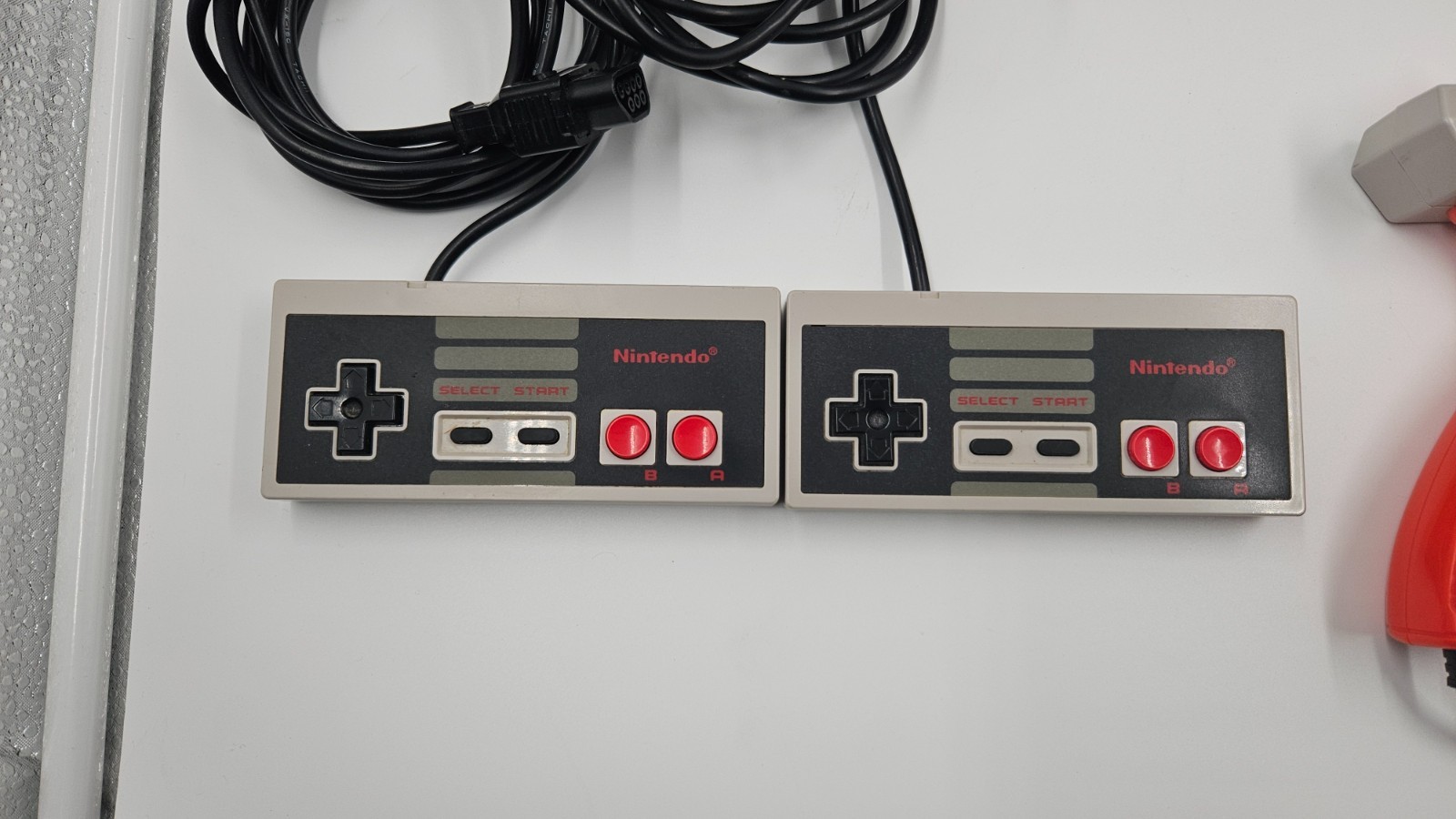 1985 Nintendo Entertainment System NES Action Set Bundle – Tested
