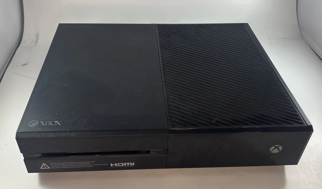 Microsoft Xbox One 1540 1TB Console Black Bundle 2 Controllers & Game