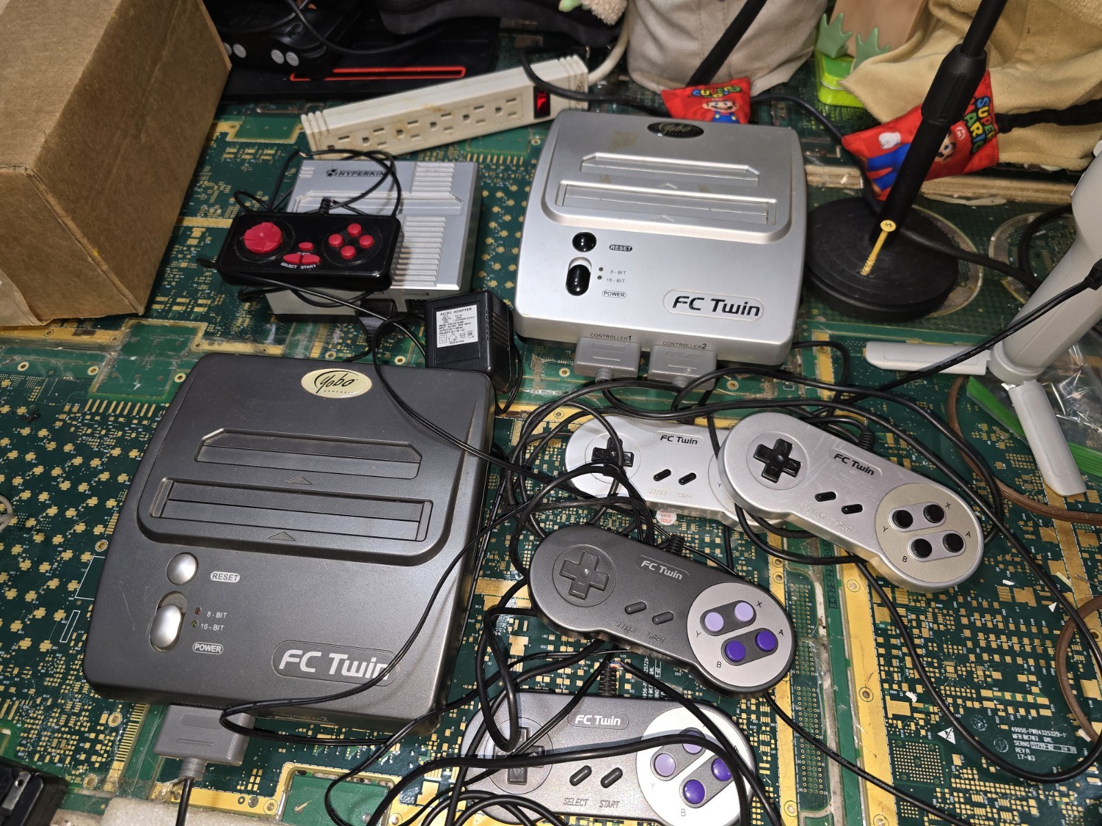 FC Twin Yobo System Exact 22UNTESTED Systems w/10V & UNTESTED 6V HyperKin-PARTS