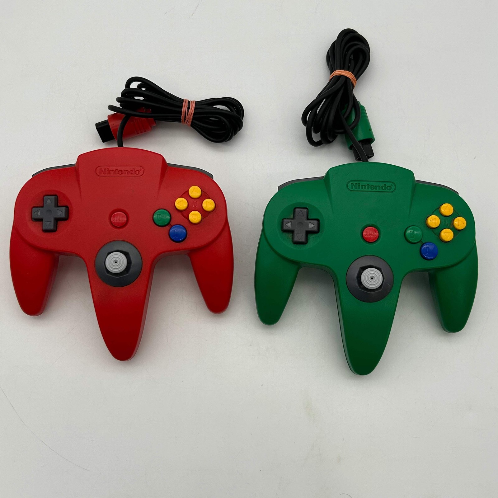 Official Nintendo 64 N64 Bundle NUS-001 Black Red Green Controllers UNTESTED/PAR