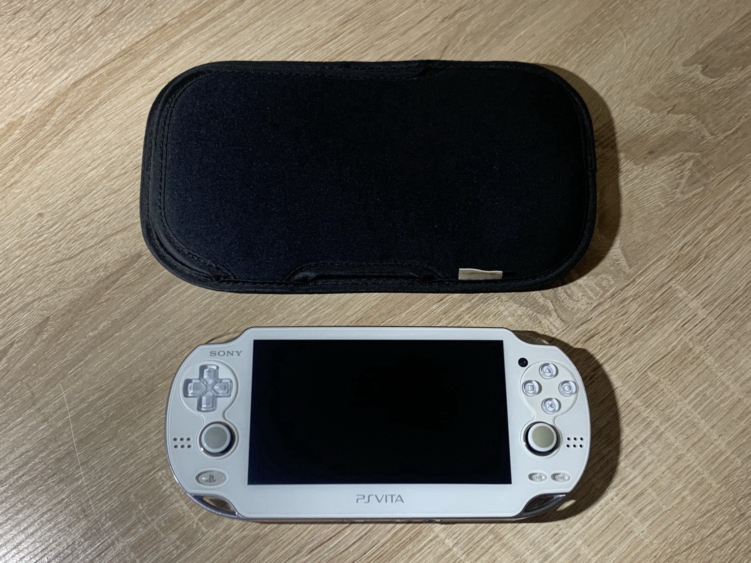 1409 Sony PlayStation Vita PCH-1000 Crystal White Excellent TESTED