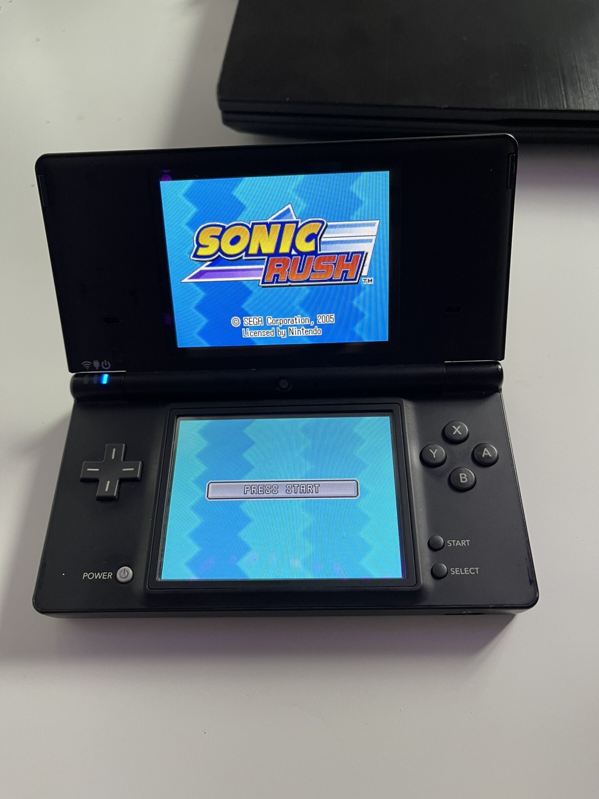 Black Nintendo DSi works great!