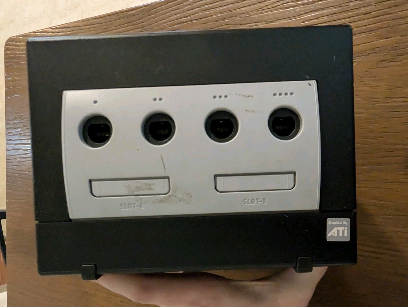 Nintendo Gamecube Console DOL-001 Bundle w Controllers, Power & AV Cable, 4 Game