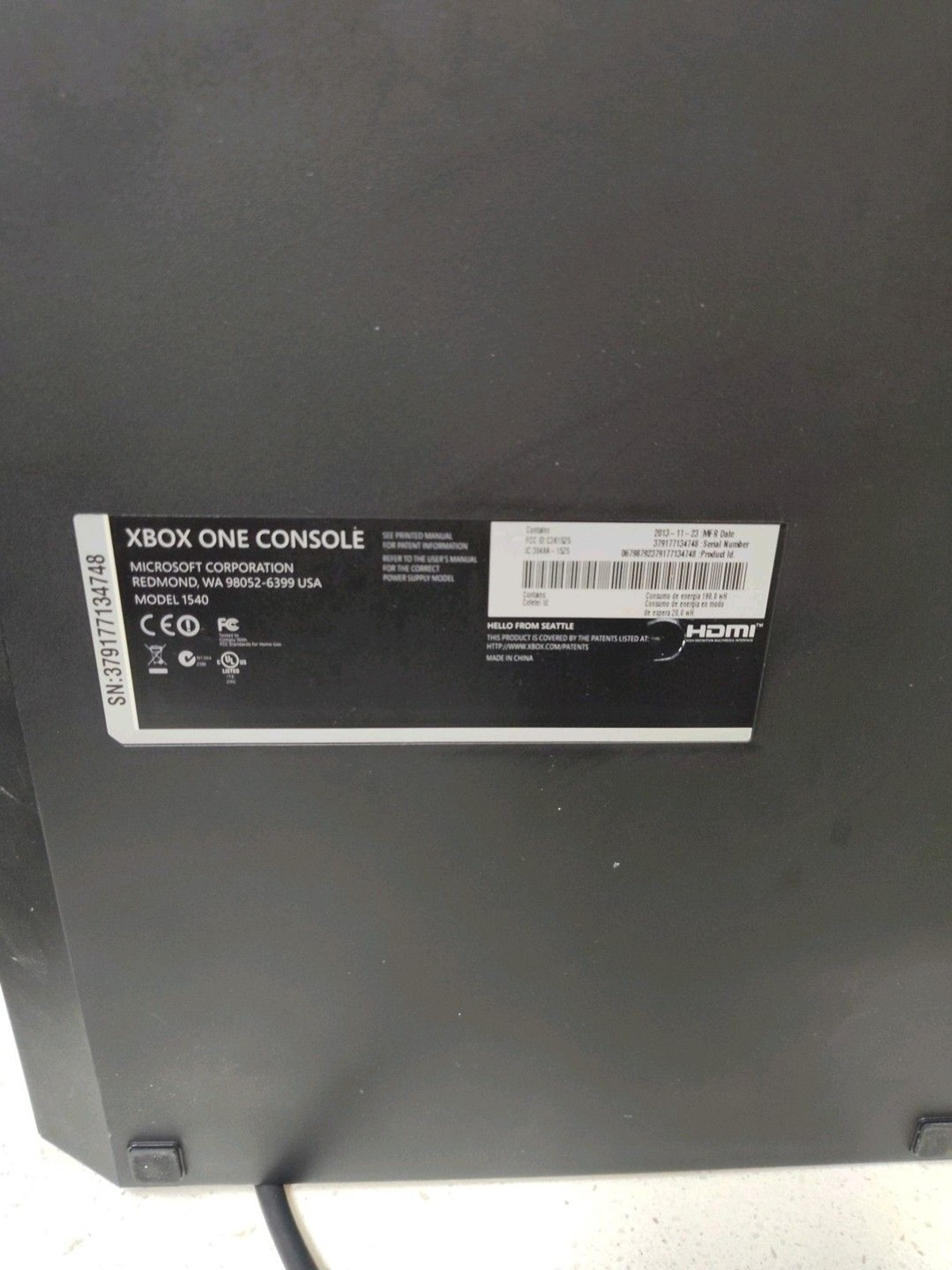 Xbox One Model 1540 Console and Kinect Sensor NOT TESTED No power cord AS IS