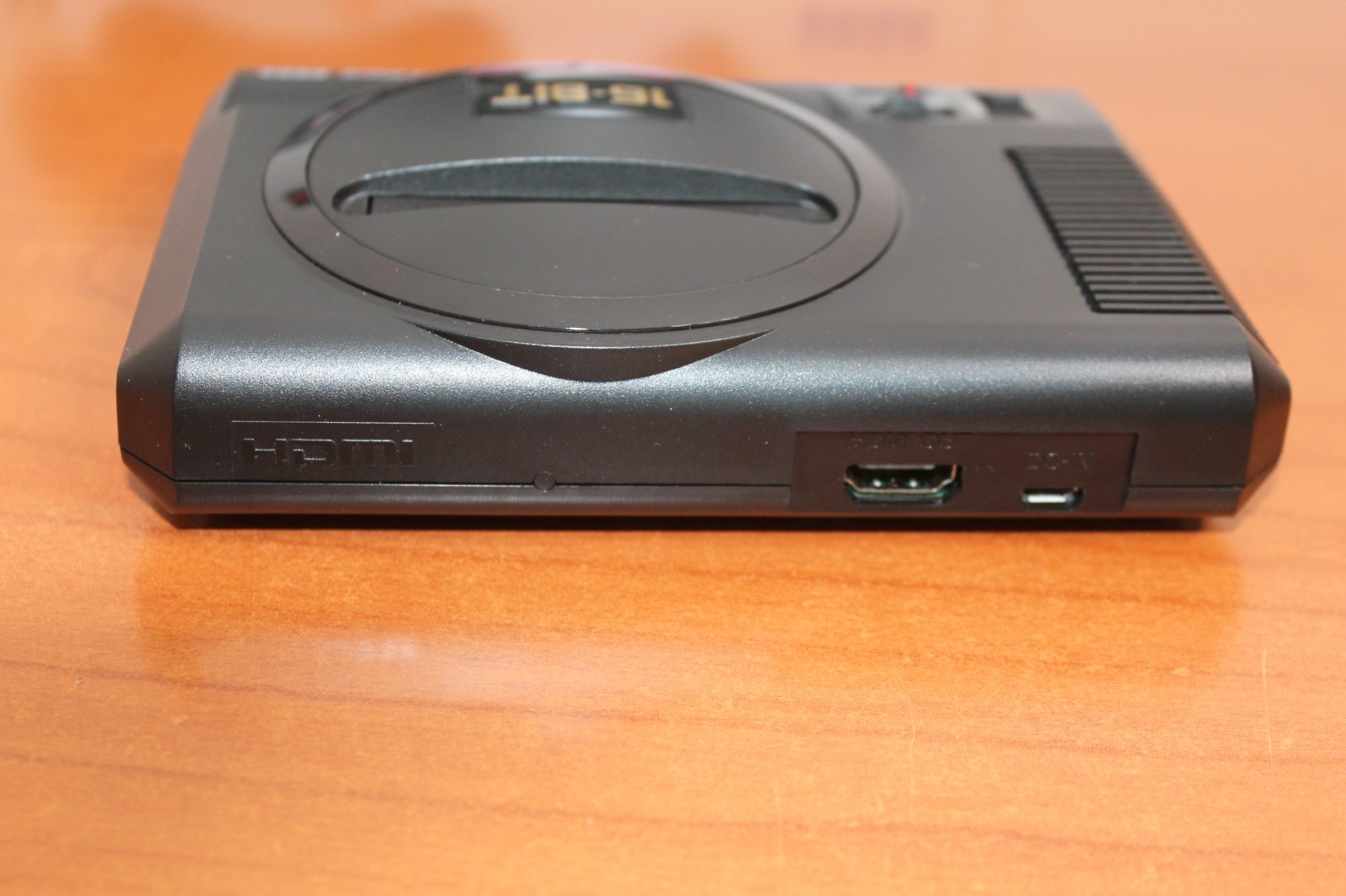 SEGA MEGADRIVE MINI JAP boxed