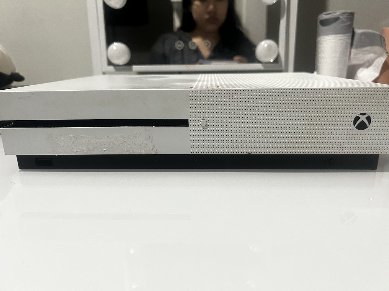 Microsoft Xbox One S White Home Console Wi-Fi Blu-Ray Internet Browsing